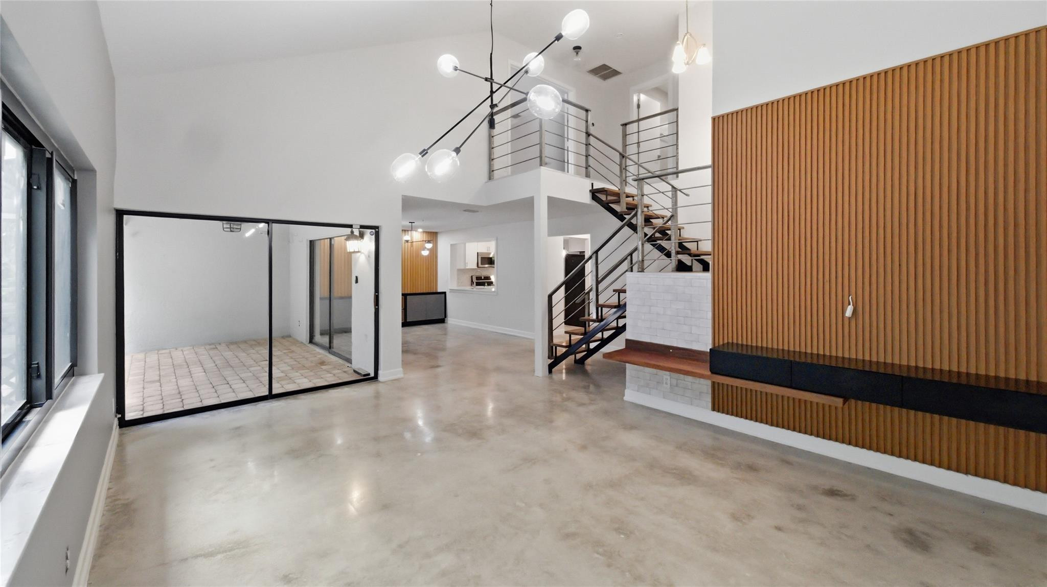 619 Deer Creek Shore Drive 619