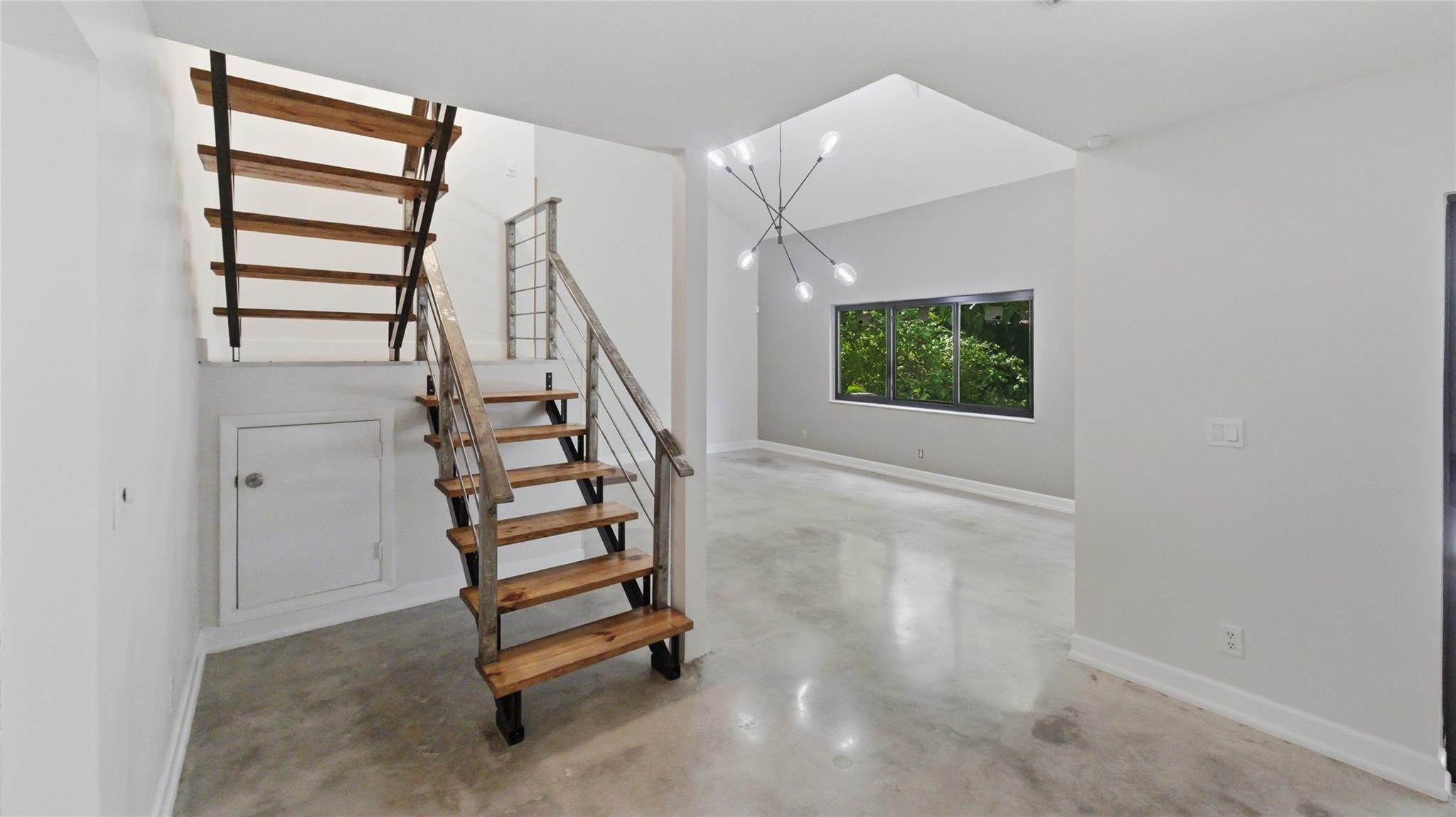 619 Deer Creek Shore Drive 619