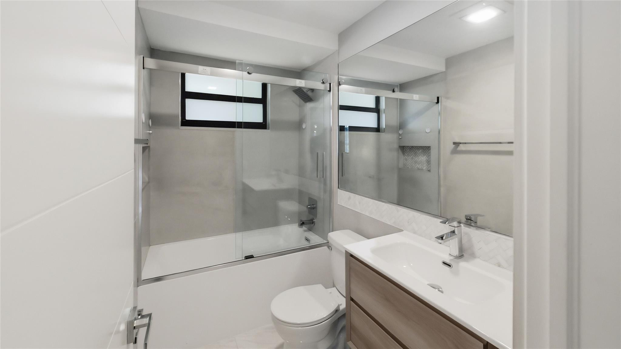 619 Deer Creek Shore Drive 619