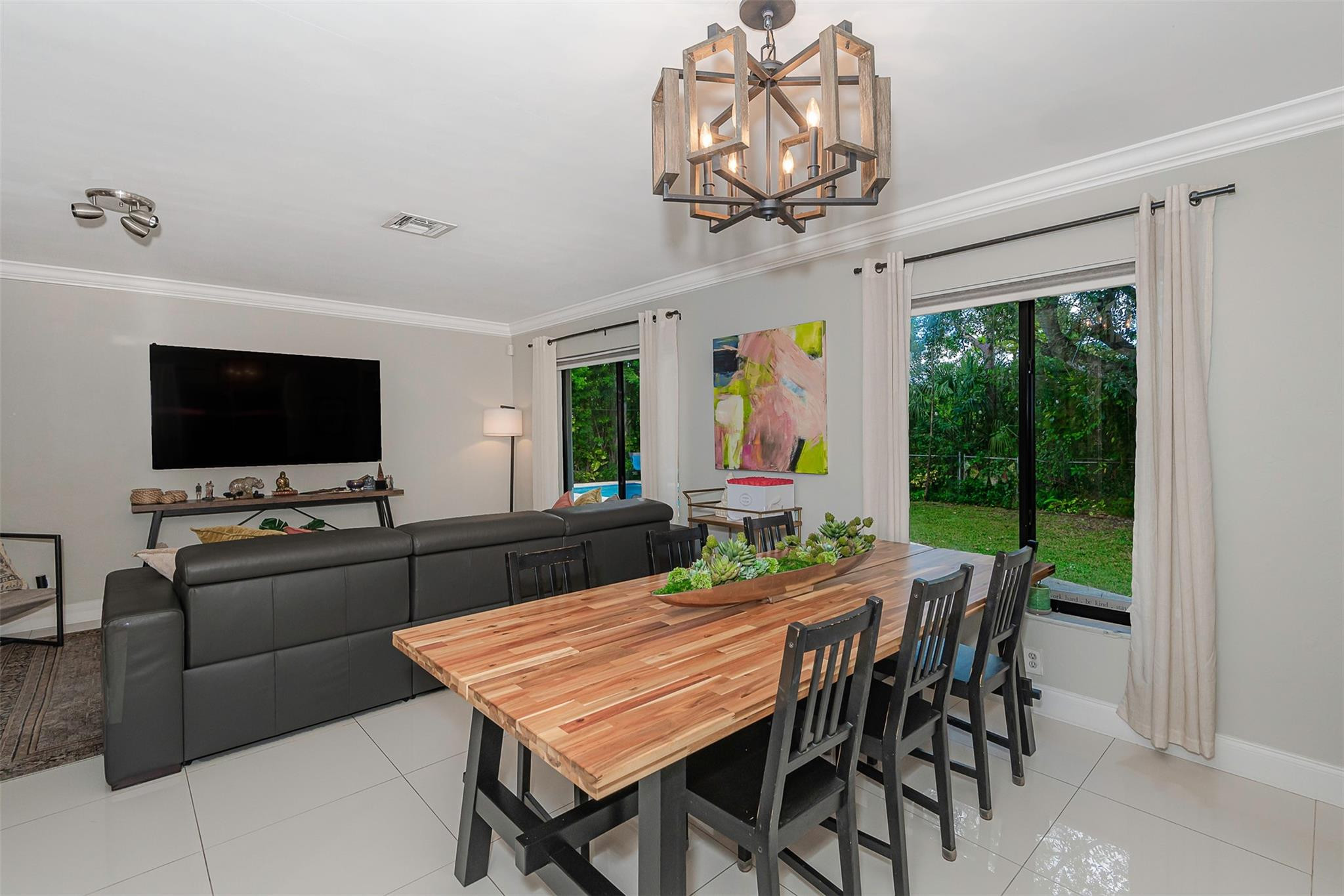 7509 NW 40th Place
