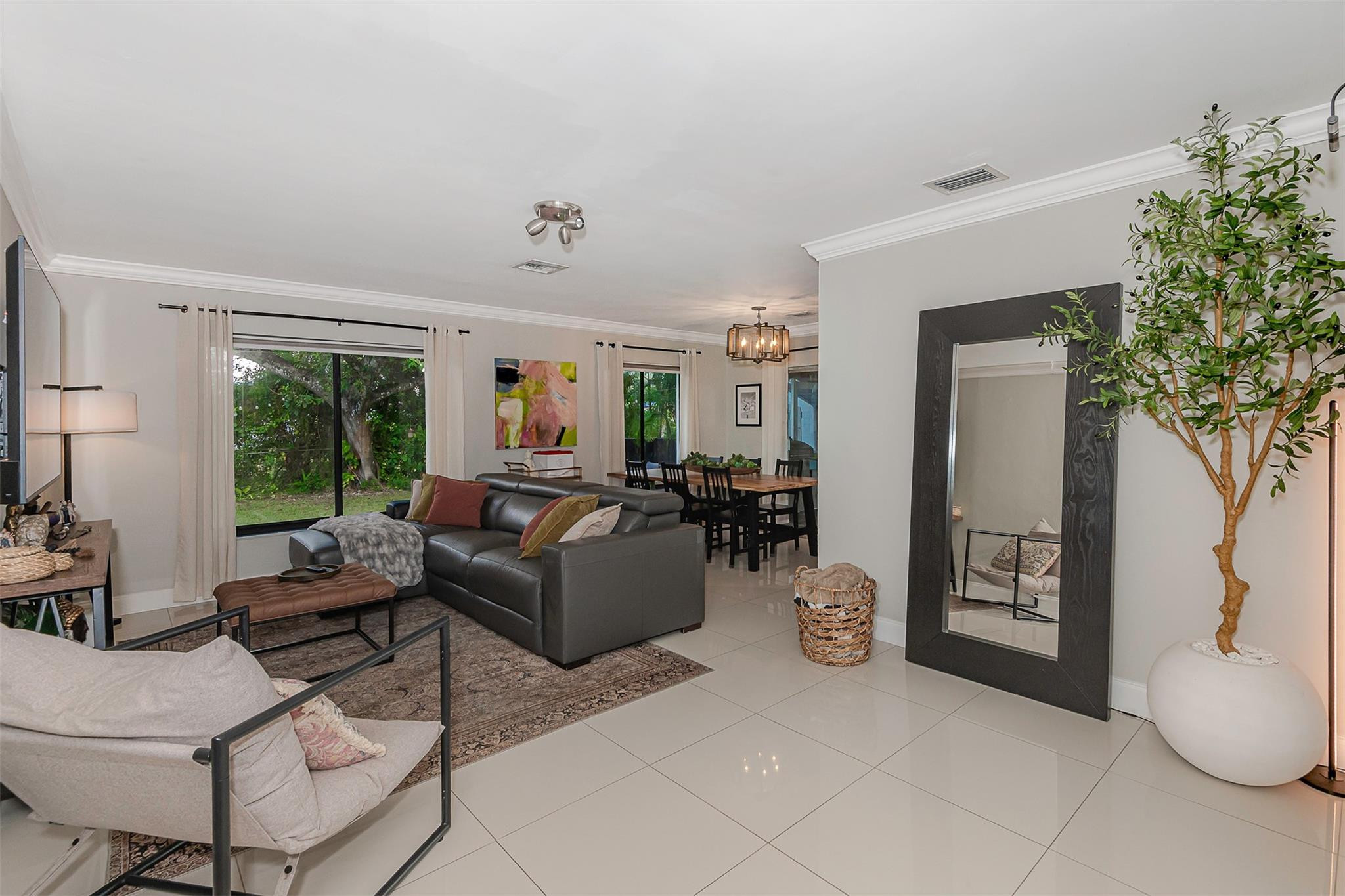 7509 NW 40th Place
