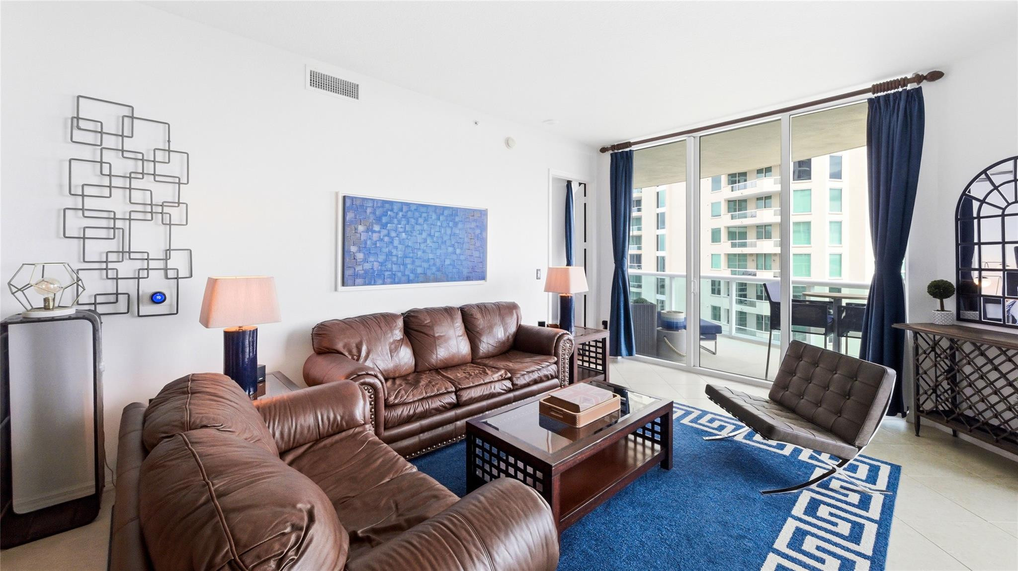 347 N New River Drive 3110