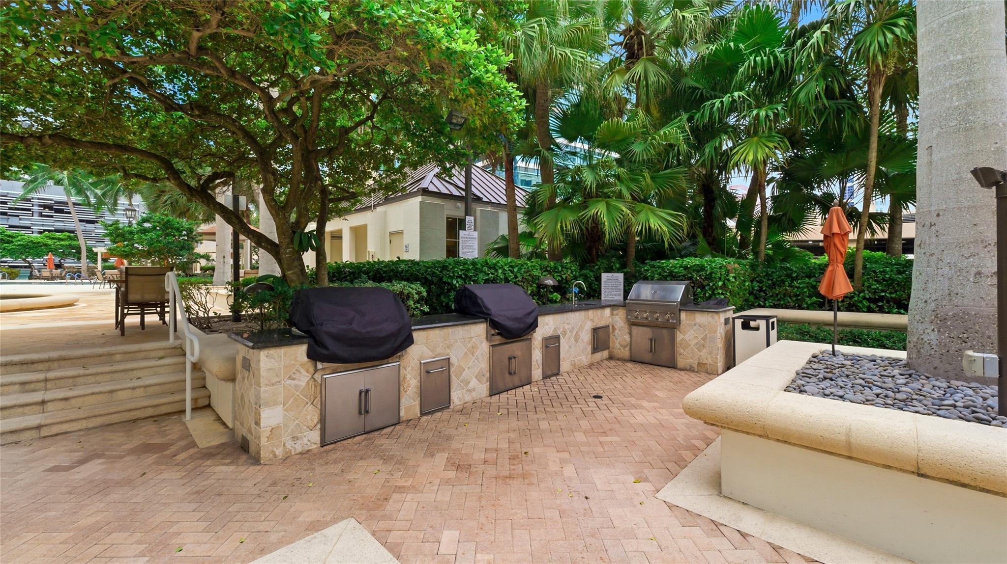 347 N New River Drive 3110