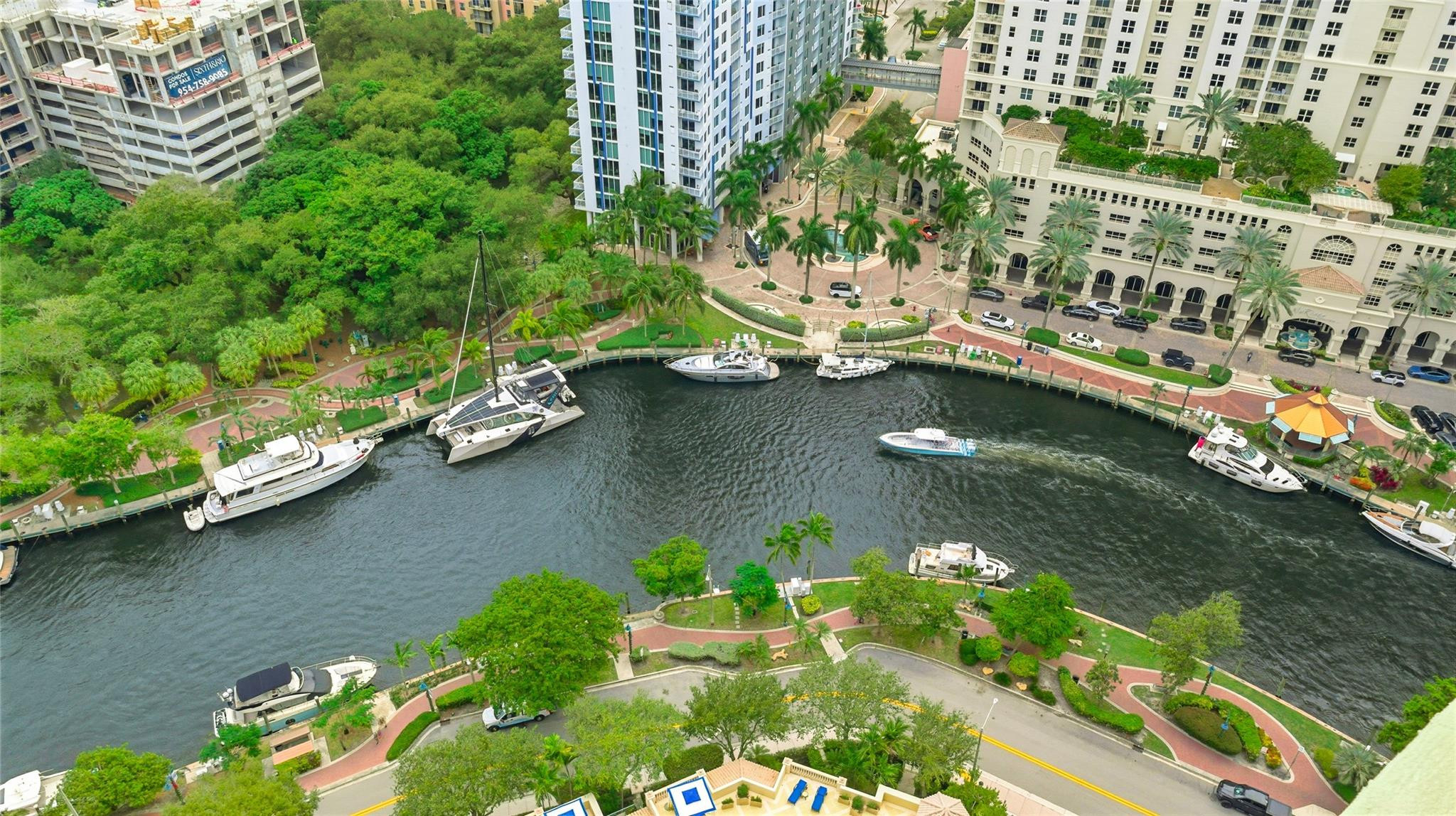 347 N New River Drive 3110