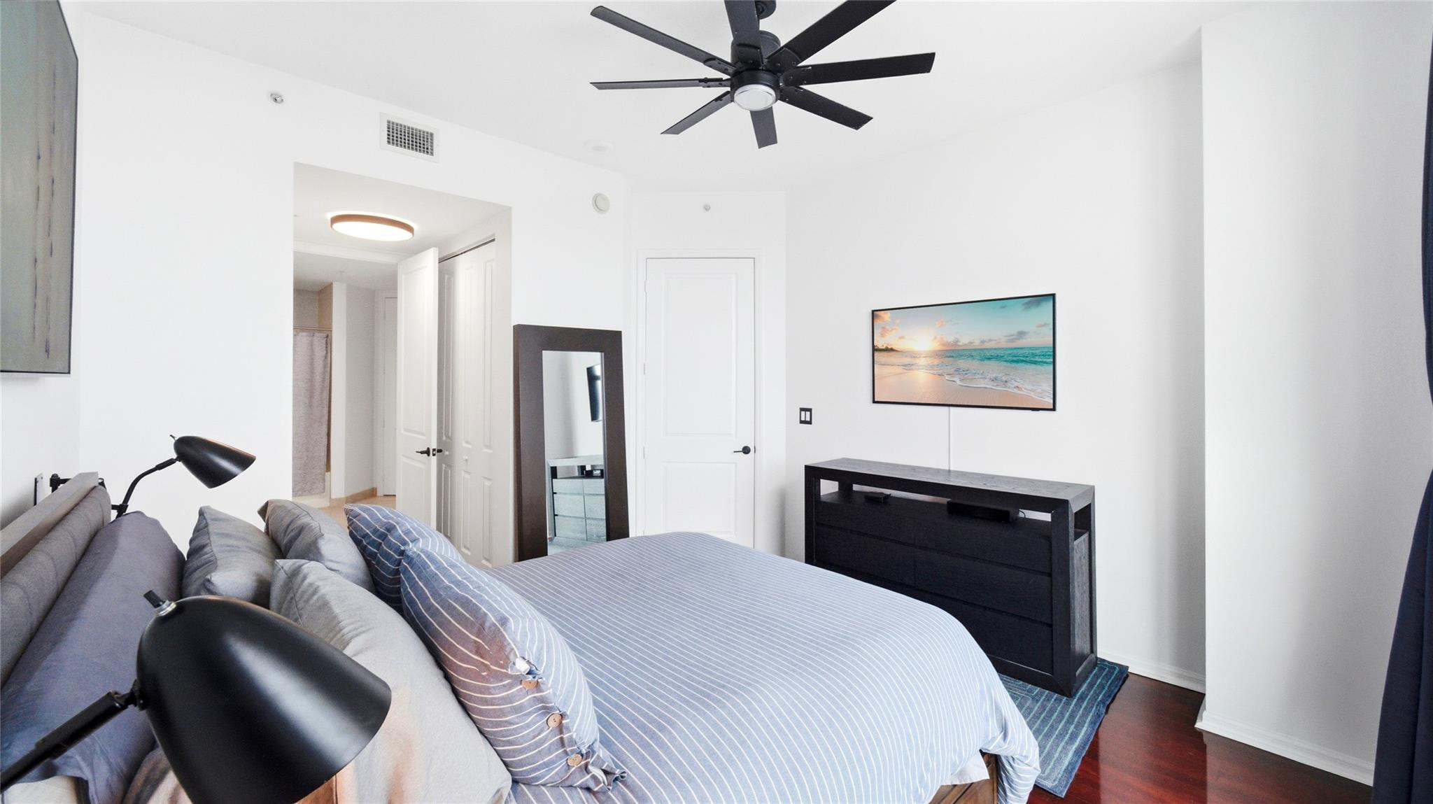 347 N New River Drive 3110