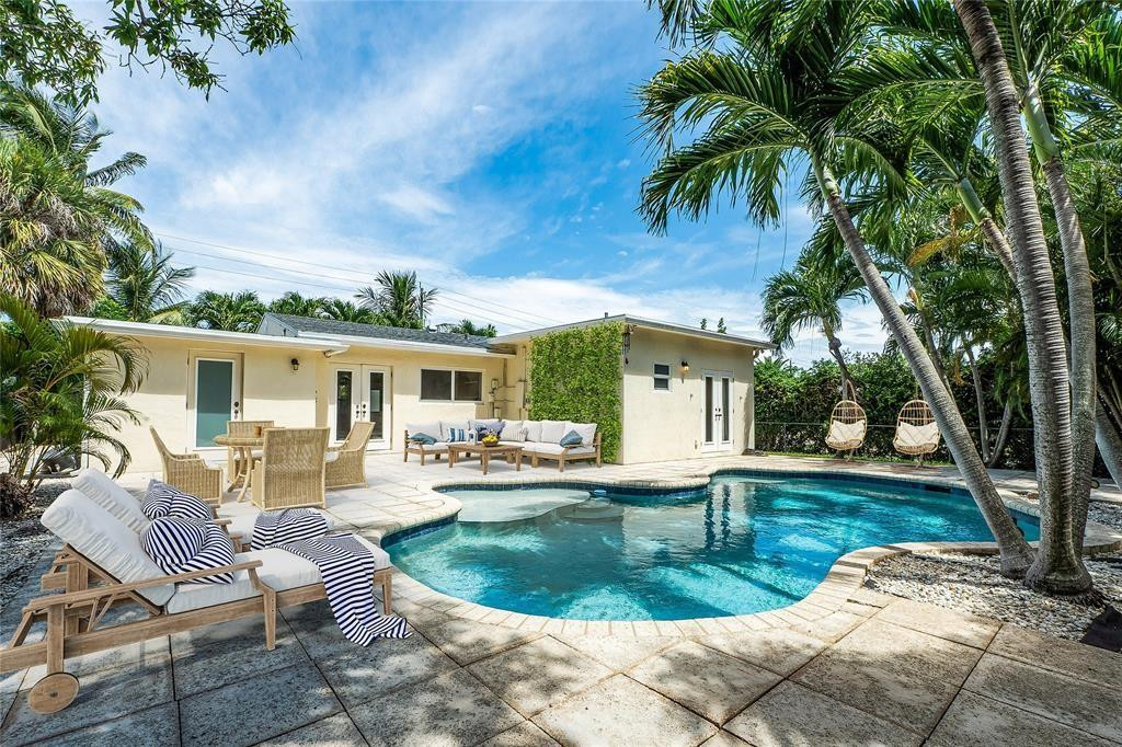 15 SE 13th Avenue