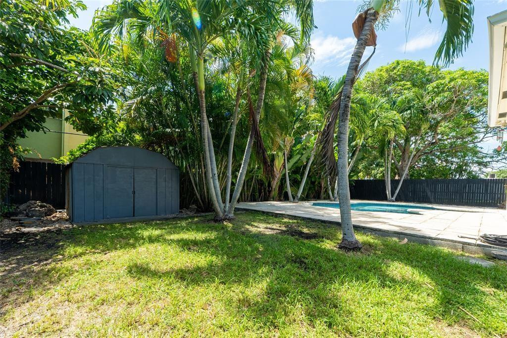 15 SE 13th Avenue