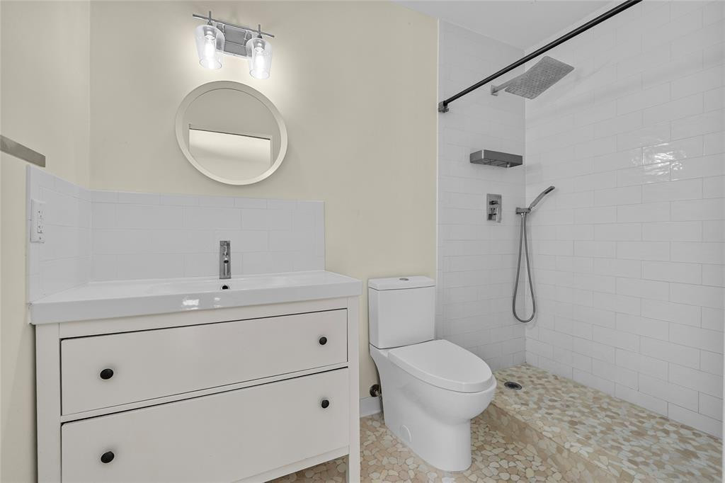 15 SE 13th Avenue