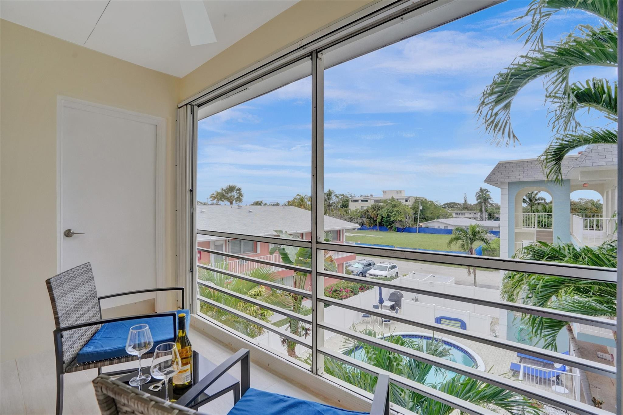 3216 SE 8th Street 305