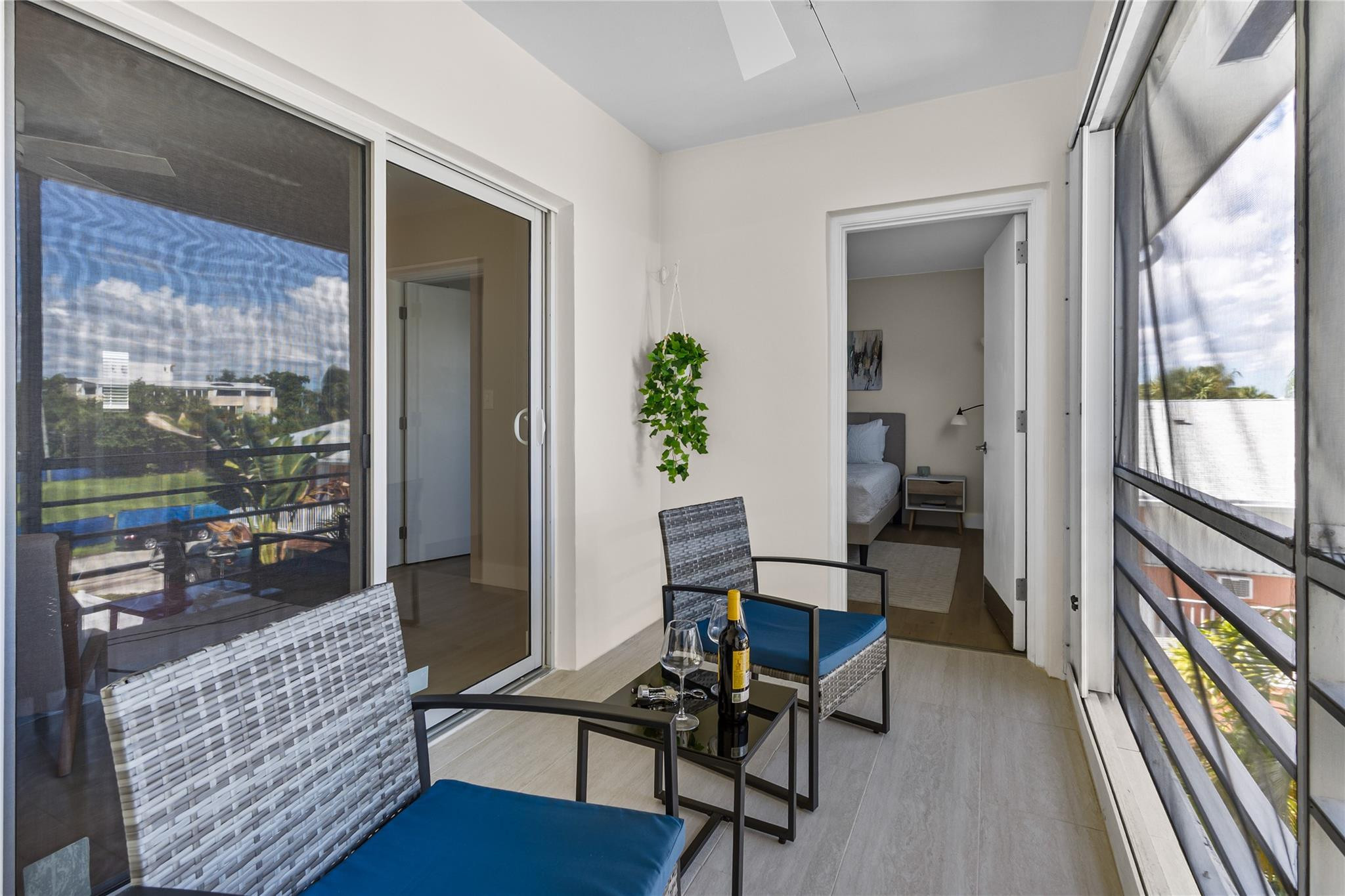 3216 SE 8th Street 305