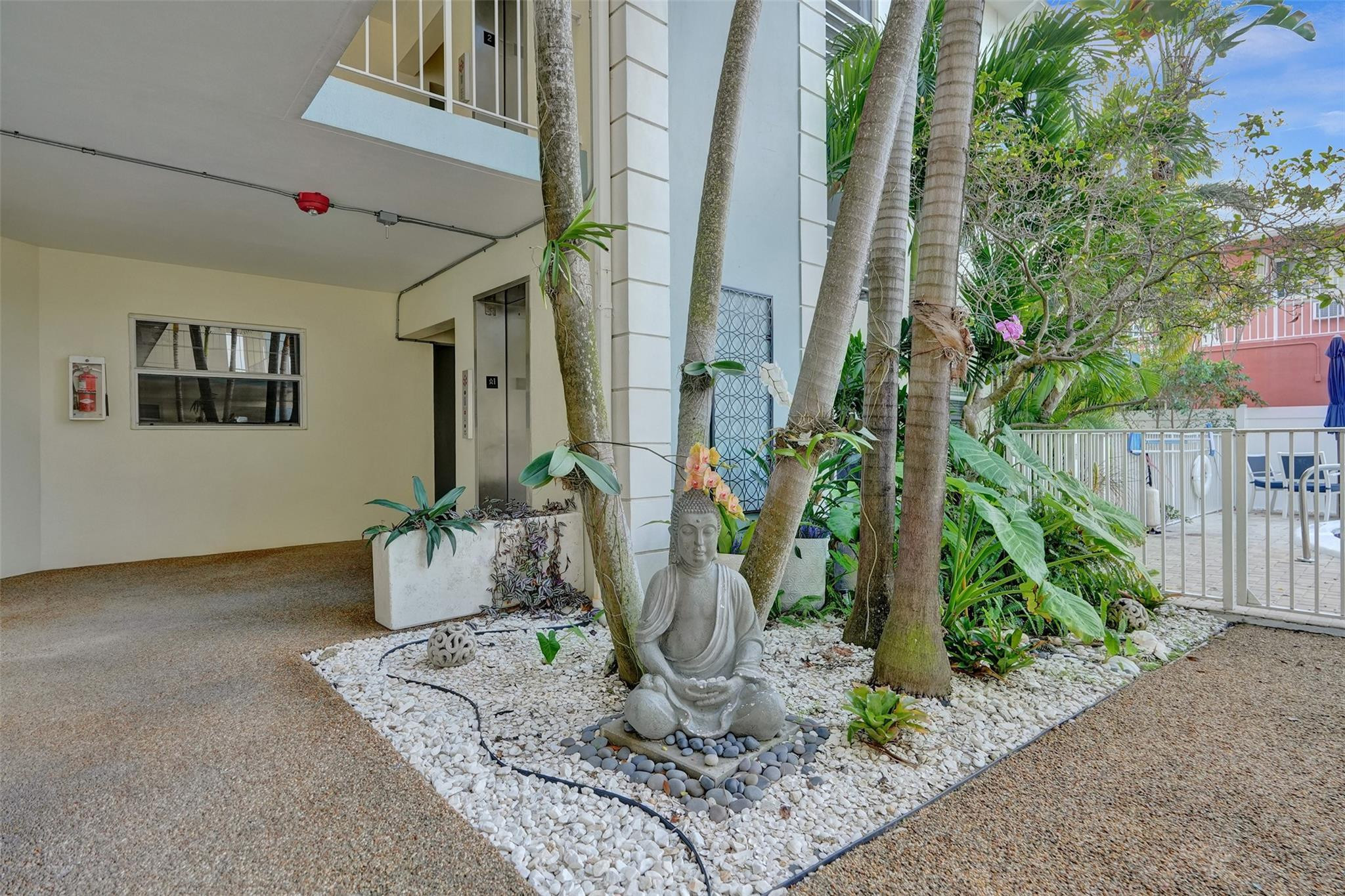 3216 SE 8th Street 305