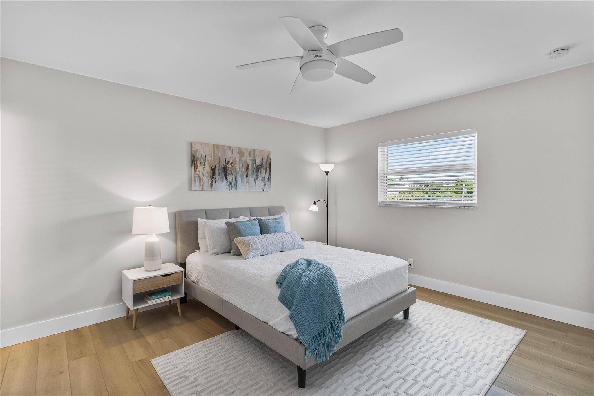 3216 SE 8th Street 305