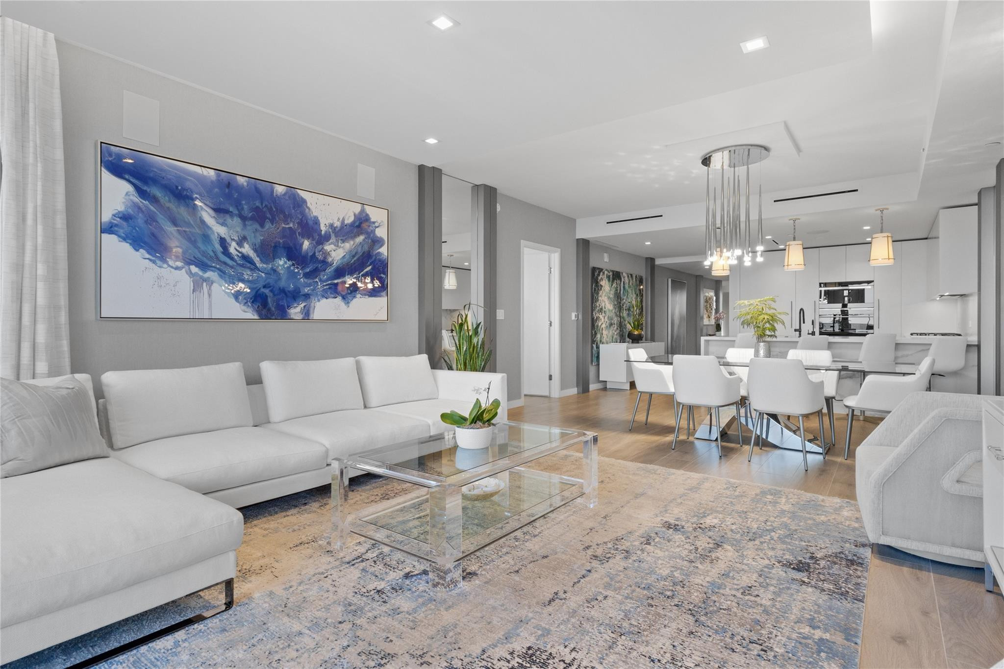 1116 N Ocean Boulevard 301