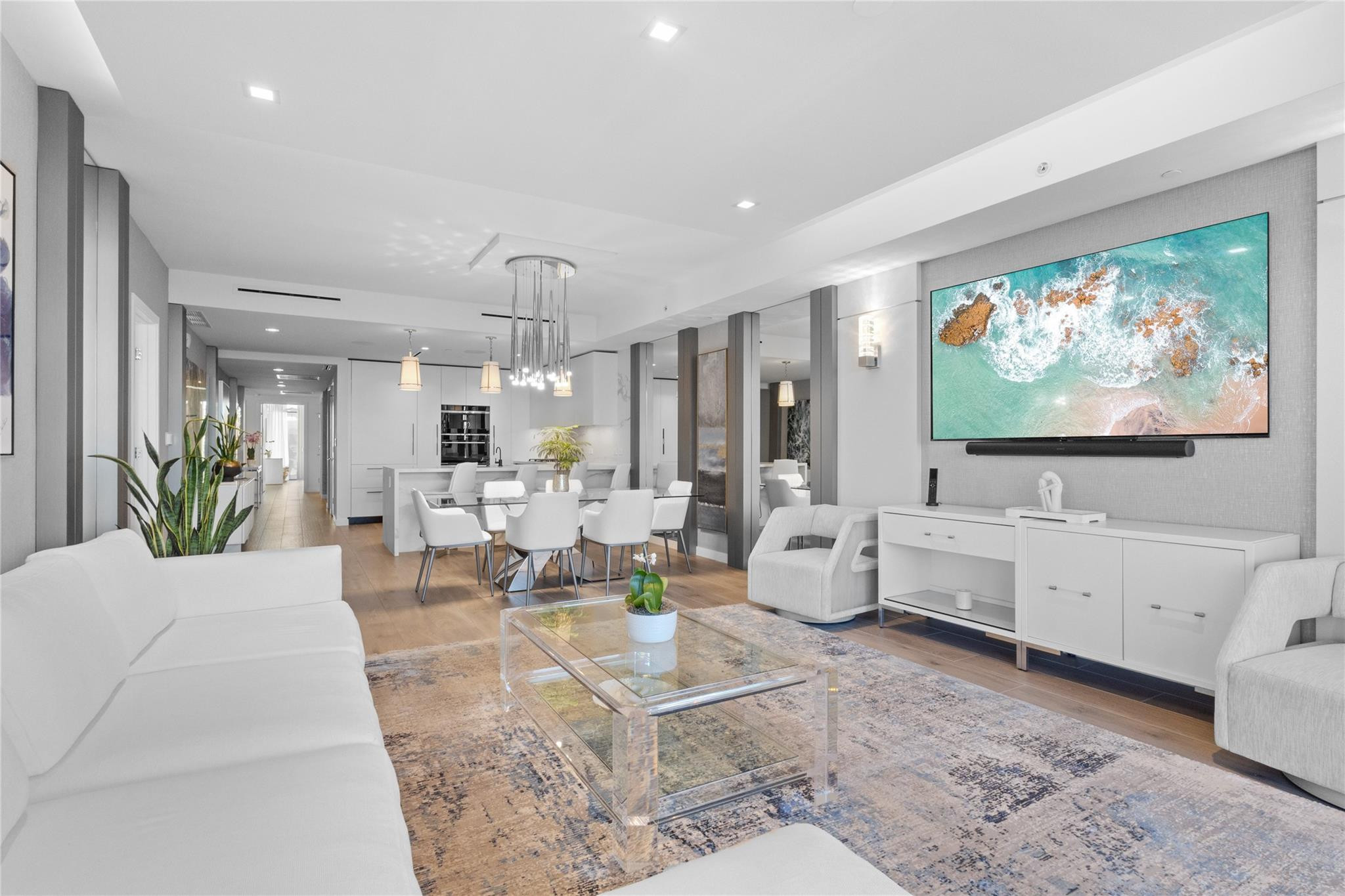 1116 N Ocean Boulevard 301