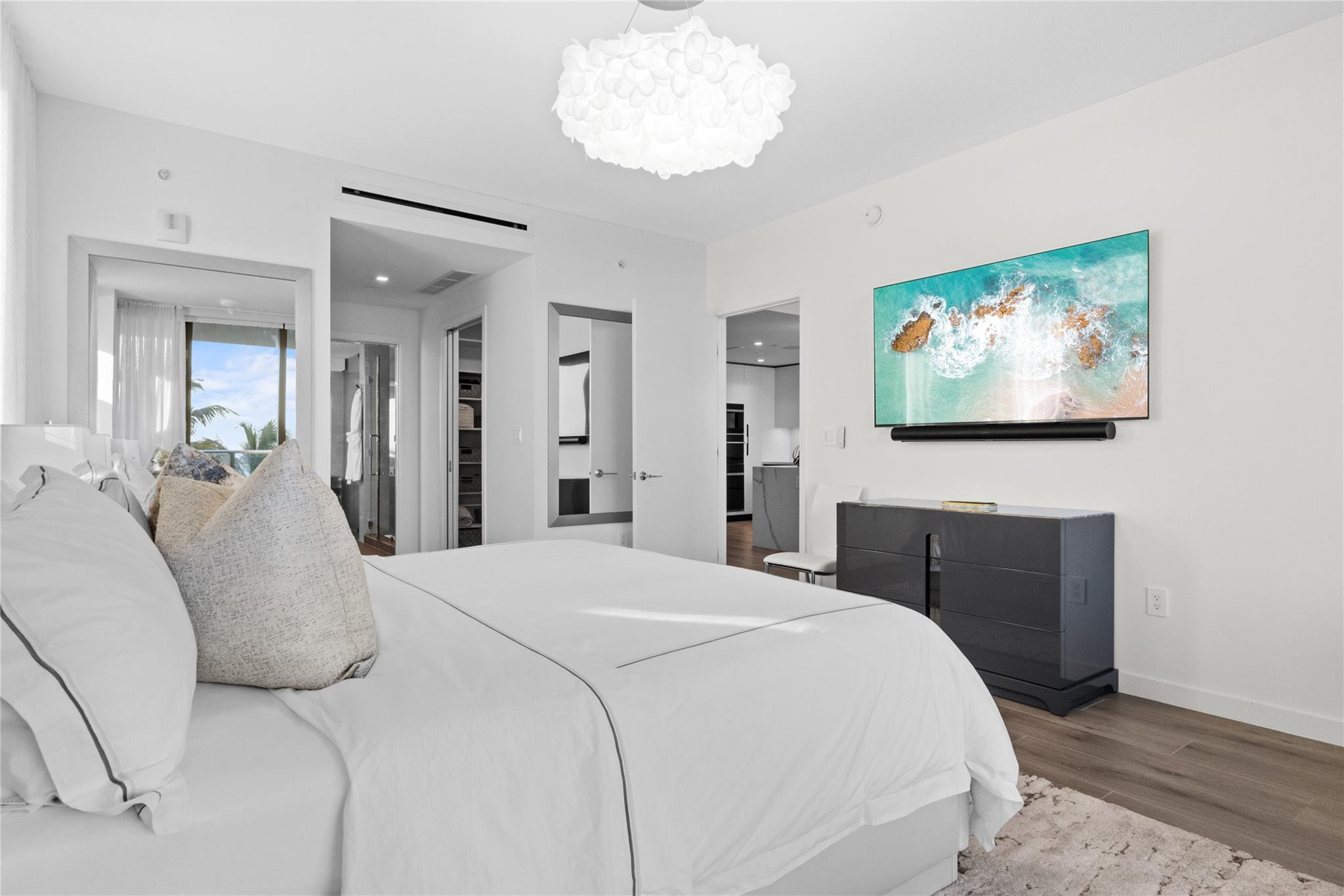 1116 N Ocean Boulevard 301