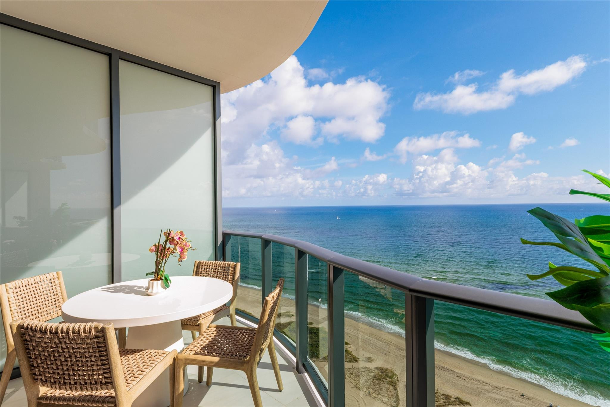 900 N Ocean Boulevard LPH05