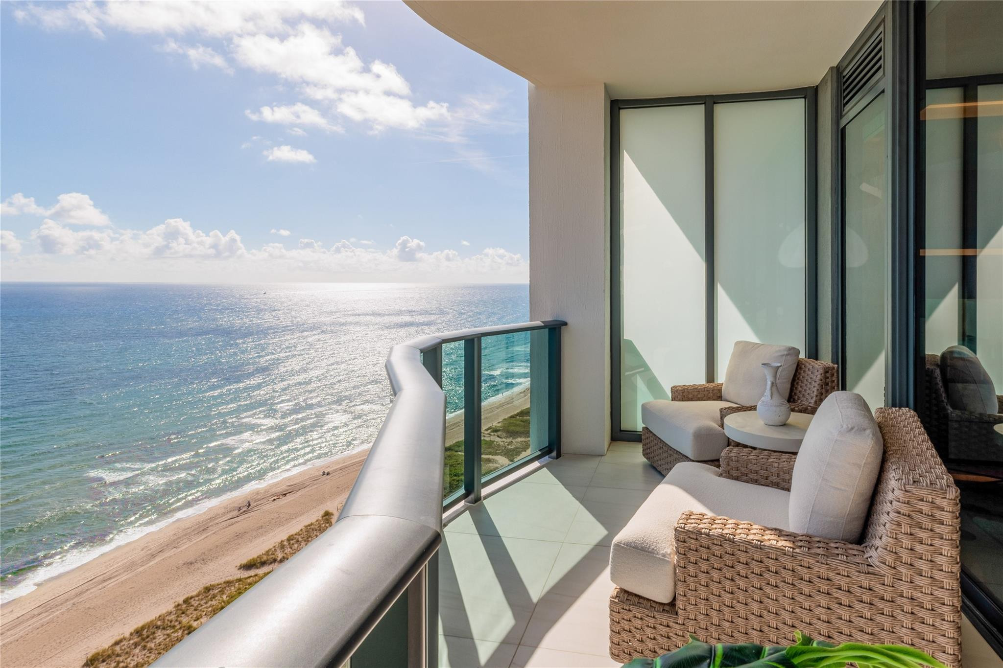 900 N Ocean Boulevard LPH05