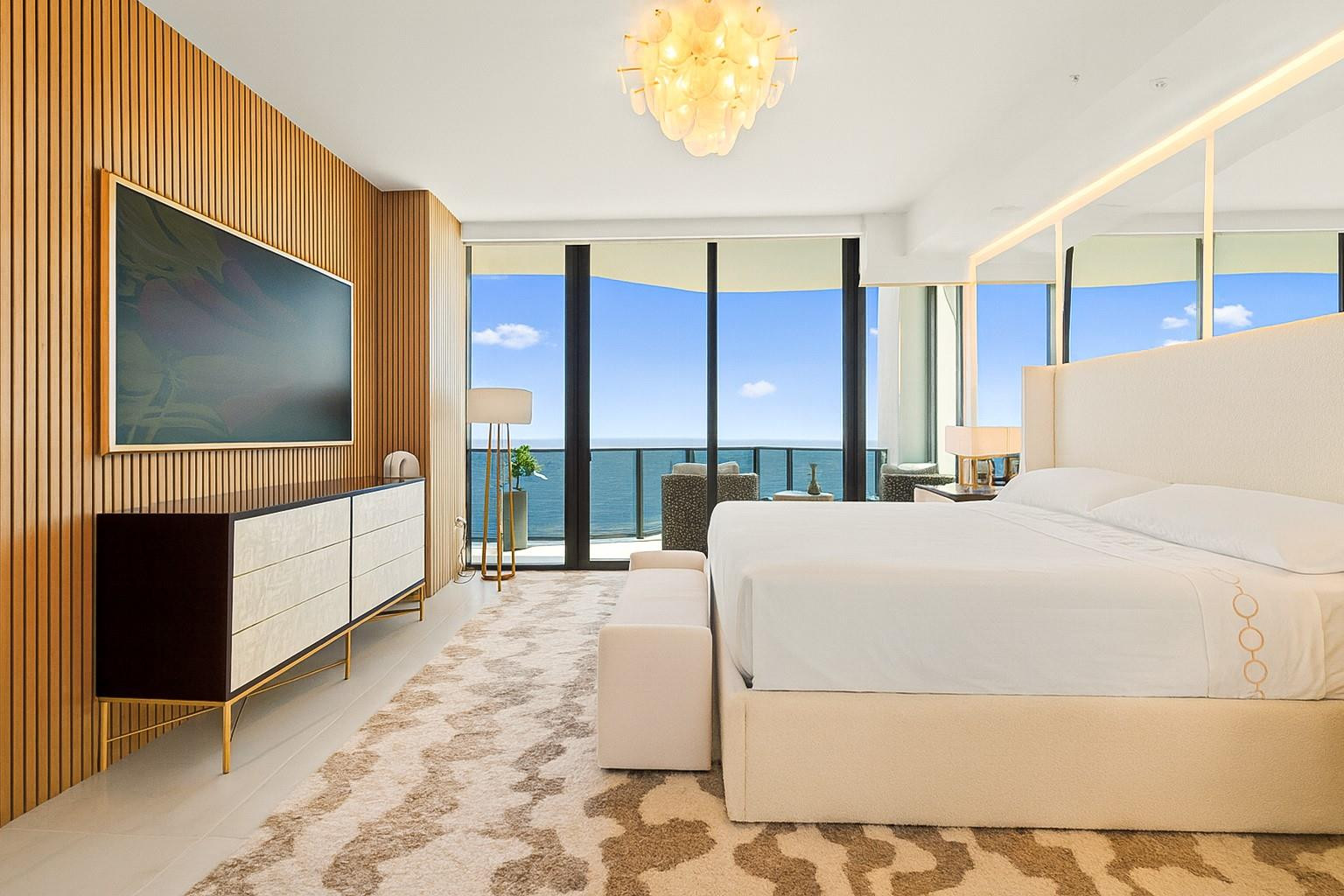 900 N Ocean Boulevard LPH05