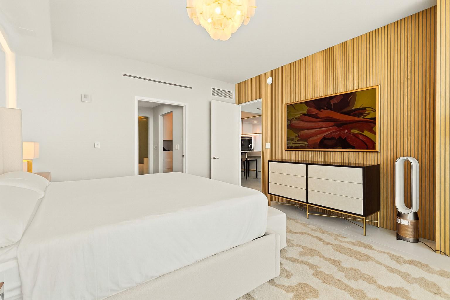 900 N Ocean Boulevard LPH05