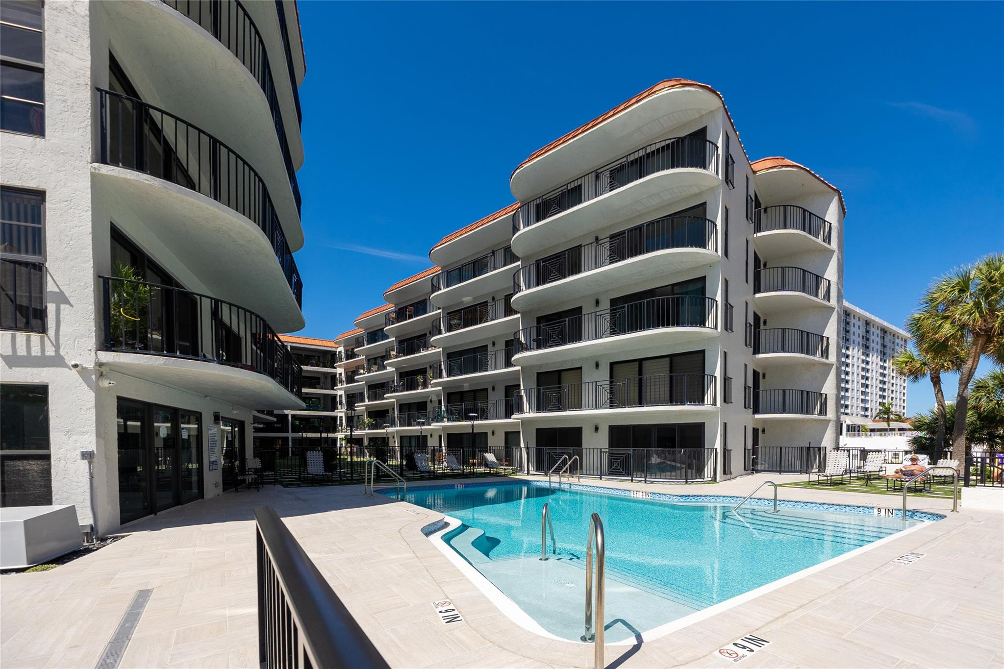 2029 N Ocean Boulevard 303