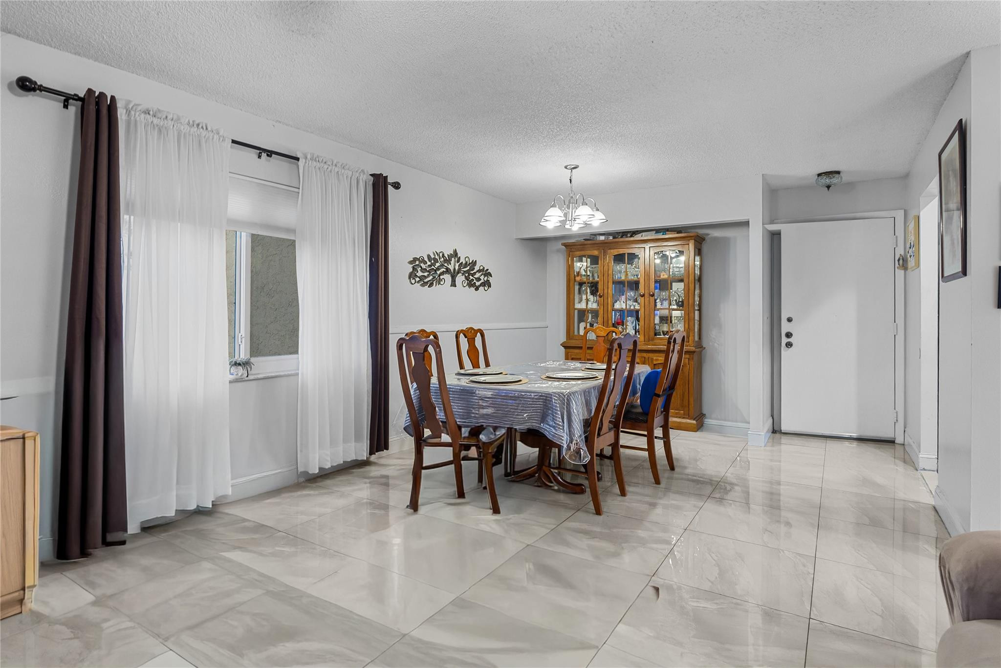 8220 SW 24th Street 4115