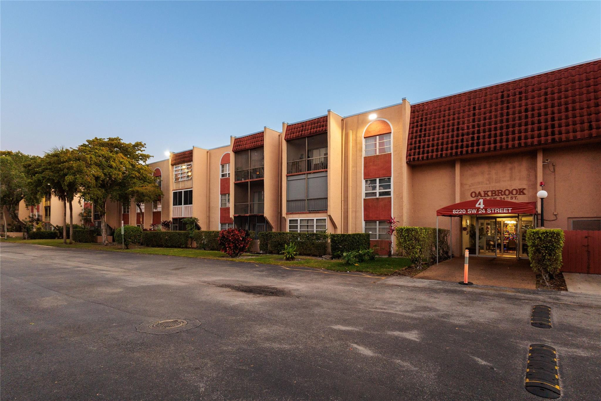 8220 SW 24th Street 4115