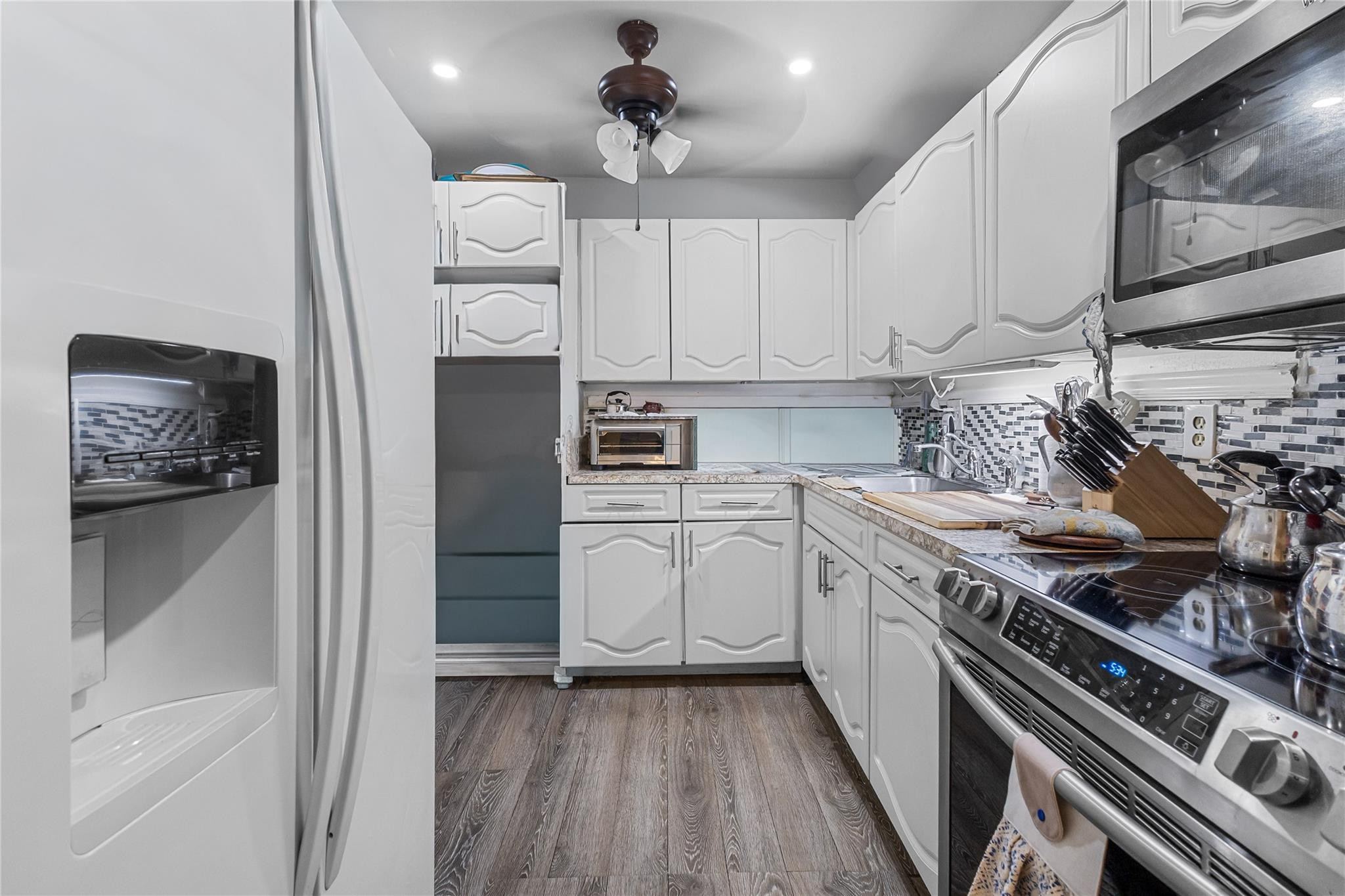 8220 SW 24th Street 4115