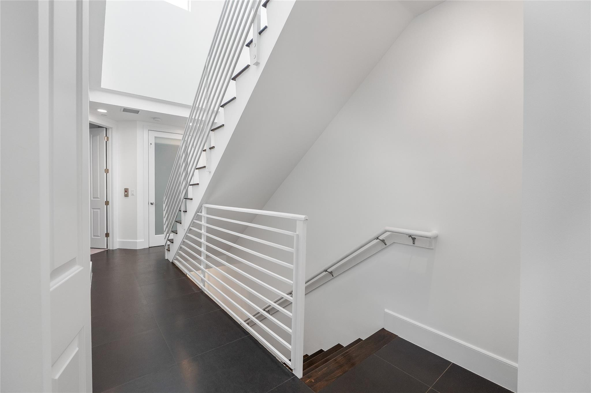 801 SE 12th Court 801