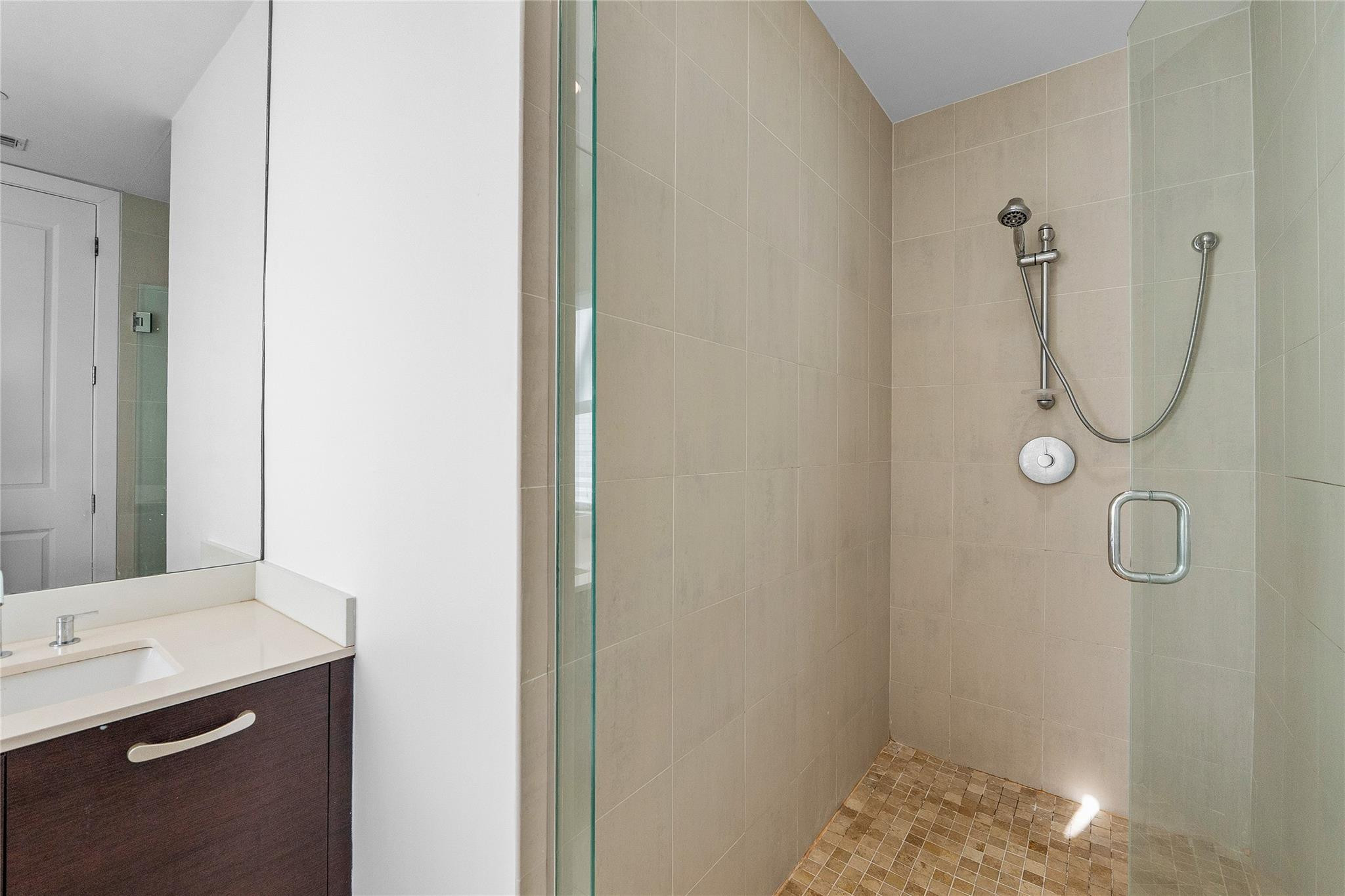 801 SE 12th Court 801