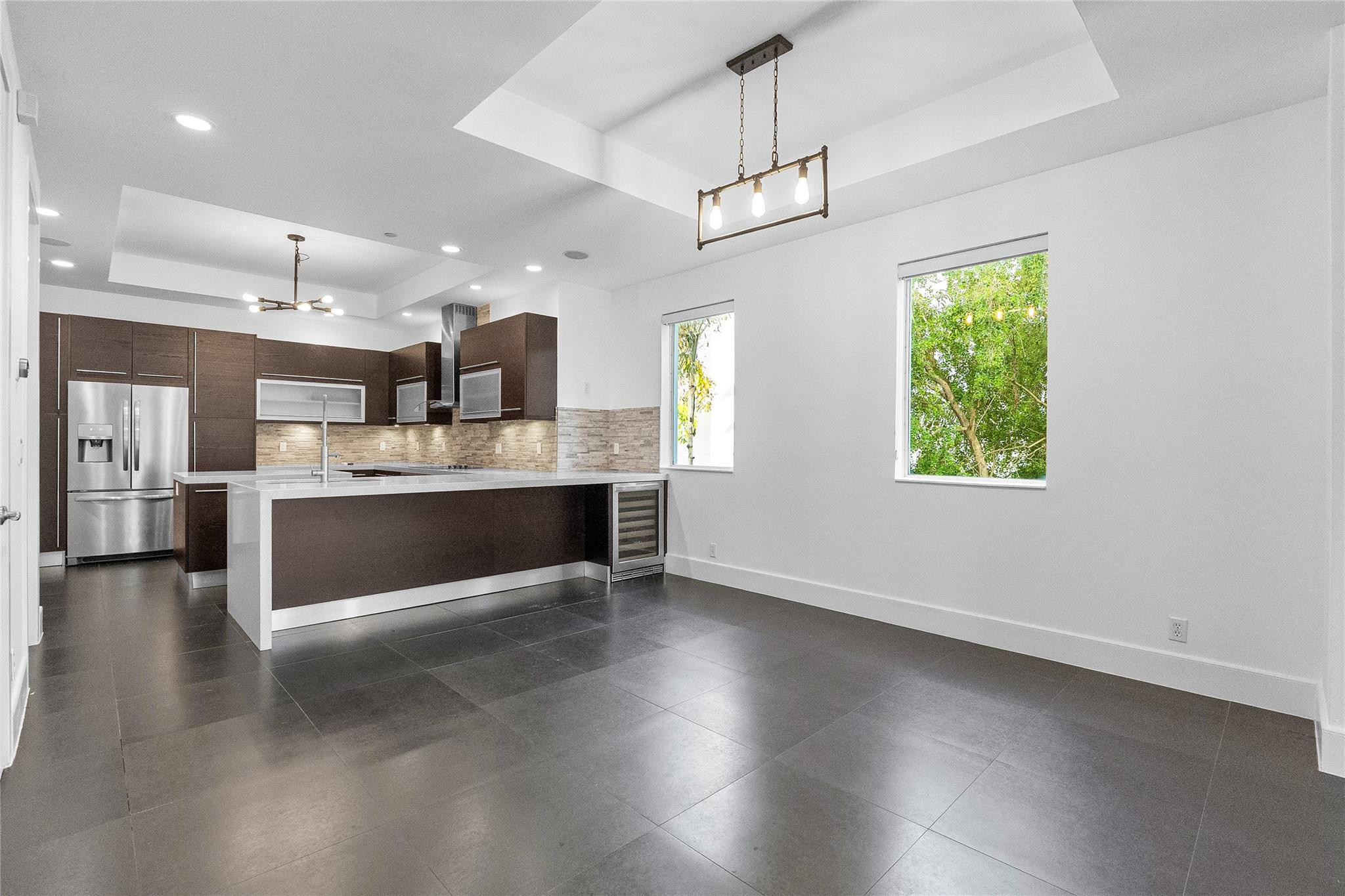 801 SE 12th Court 801