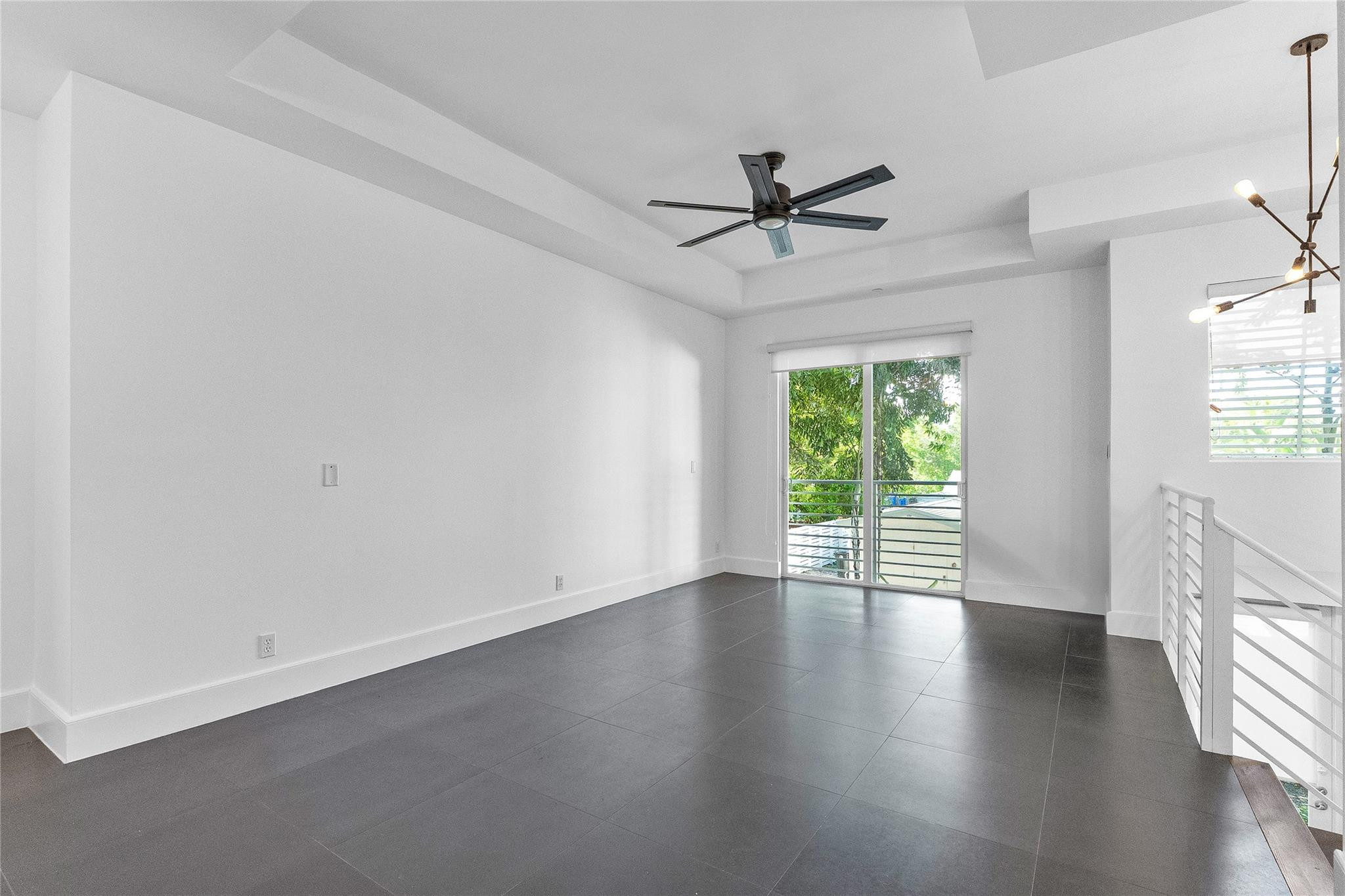 801 SE 12th Court 801
