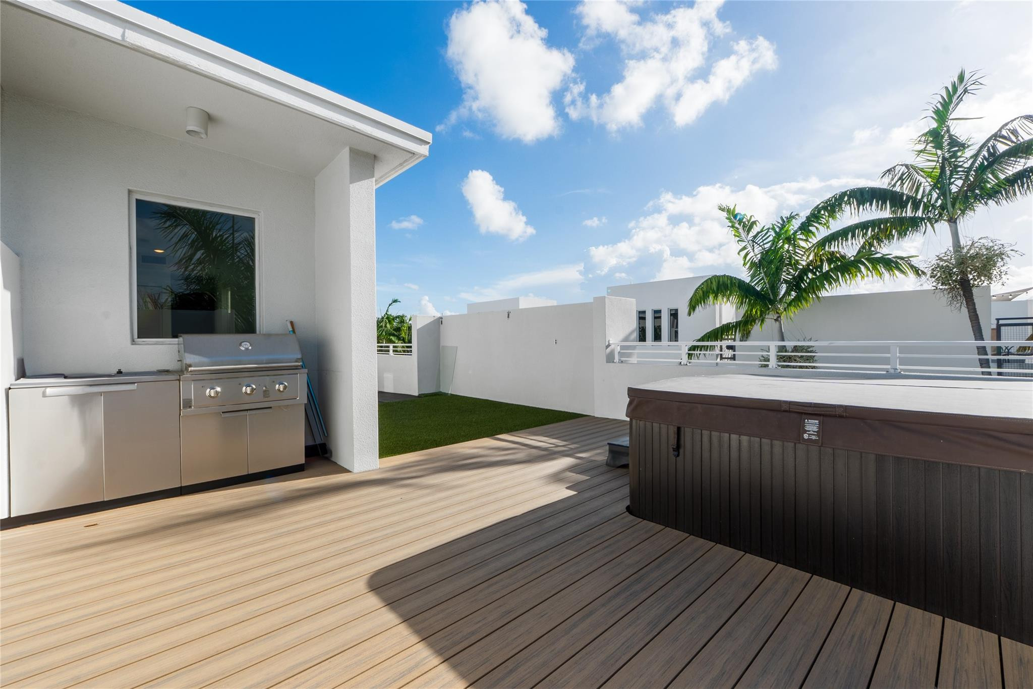 801 SE 12th Court 801