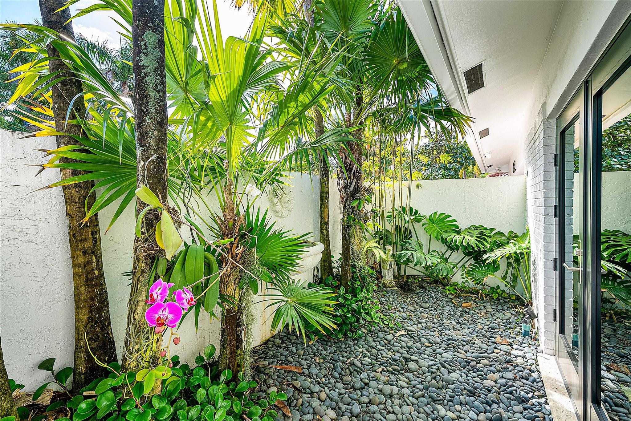 2855 NE 35th Street