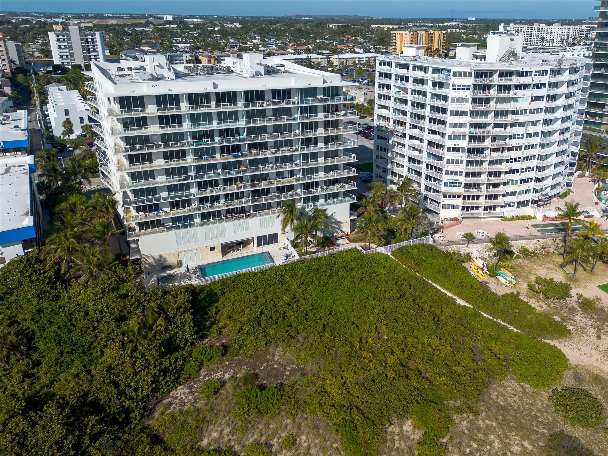 704 N Ocean Boulevard 404
