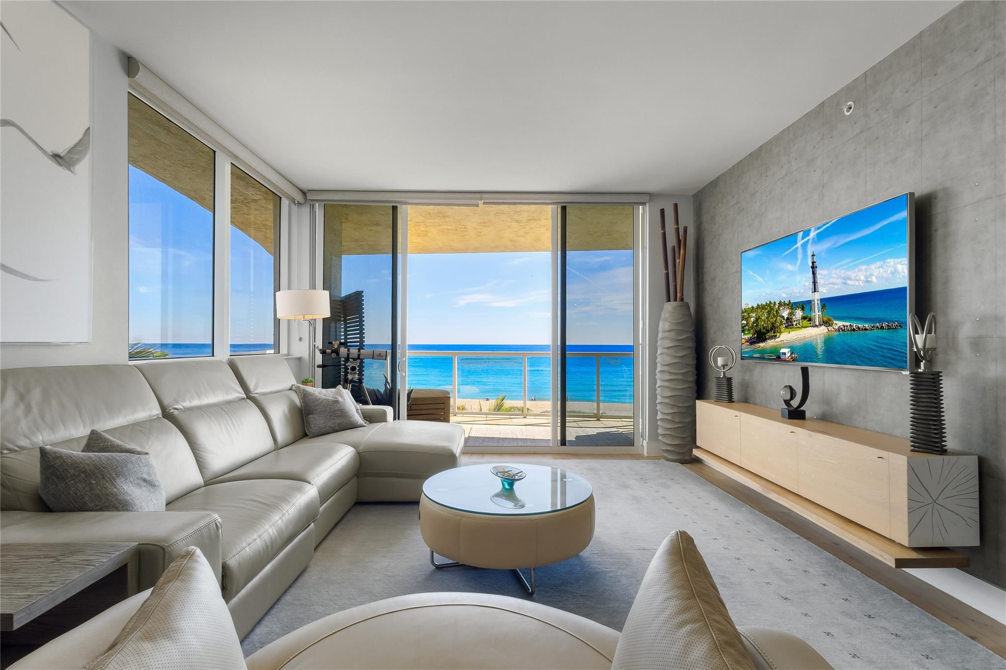 704 N Ocean Boulevard 404