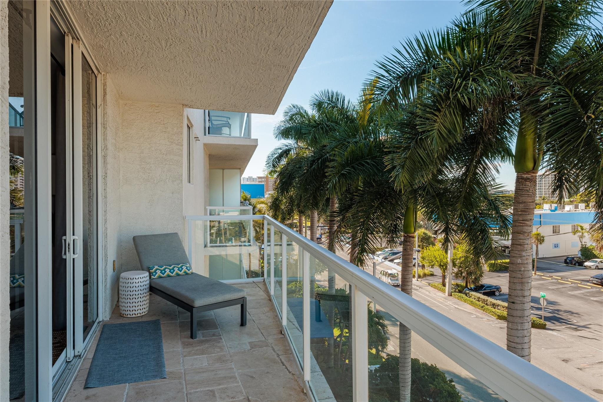 704 N Ocean Boulevard 404