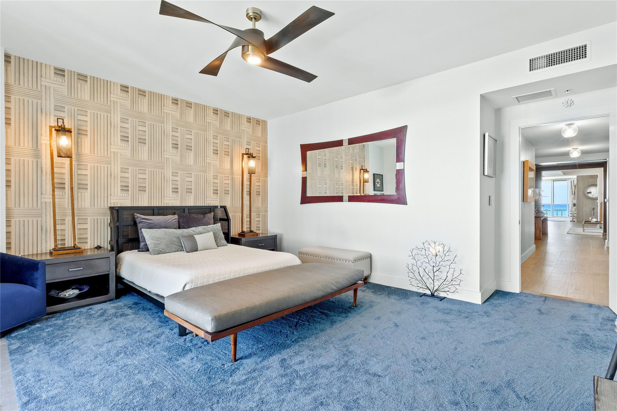 704 N Ocean Boulevard 404