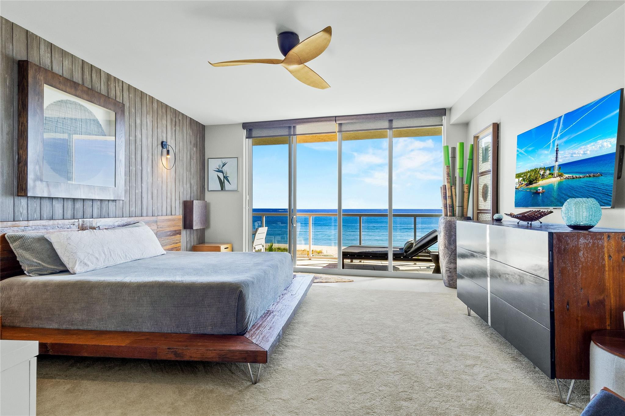 704 N Ocean Boulevard 404
