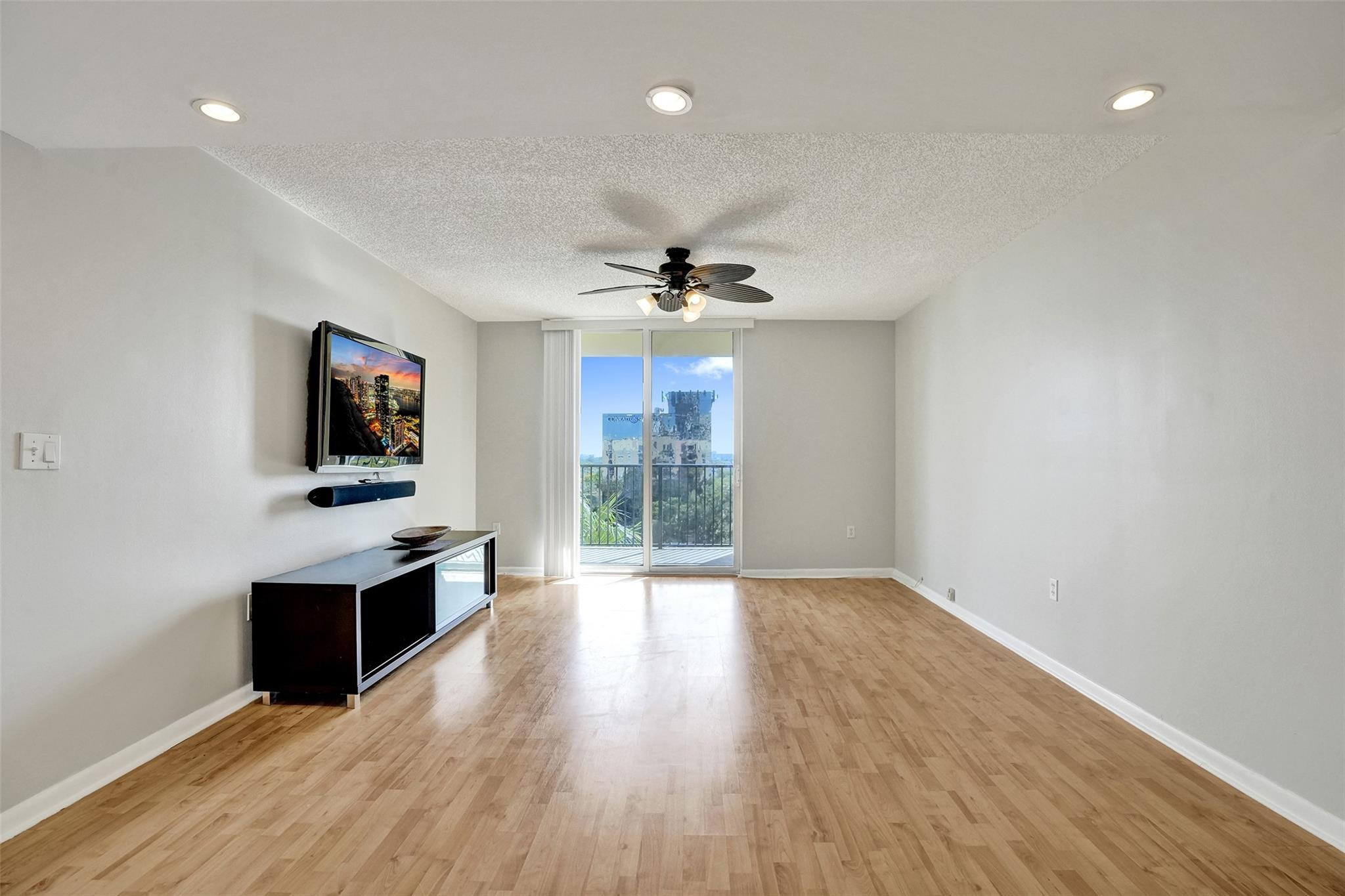 520 SE 5th Avenue 1608