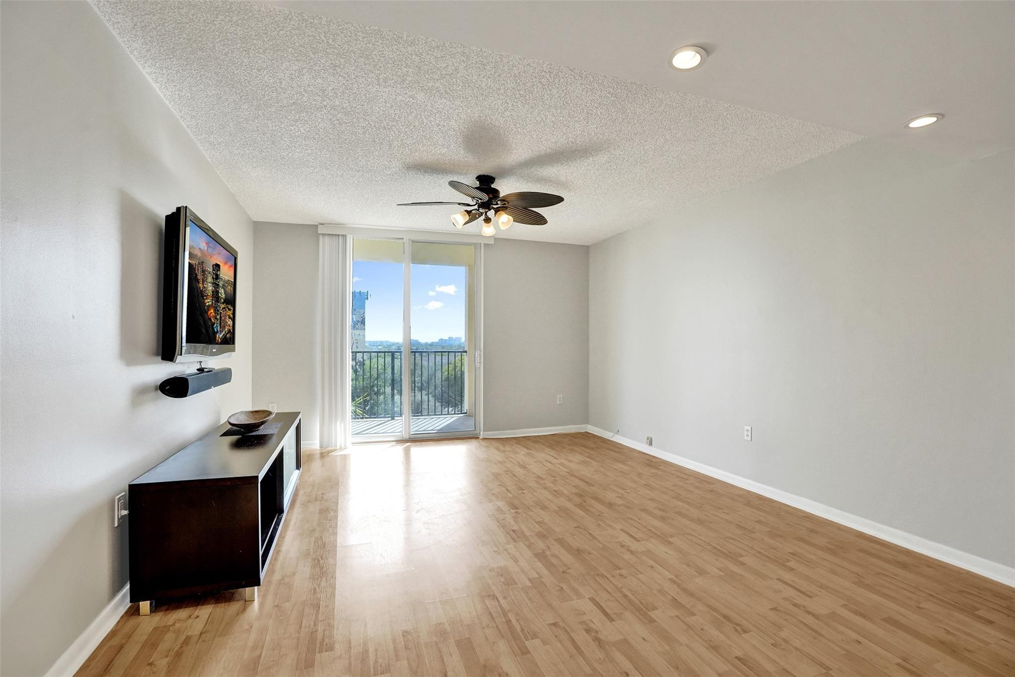 520 SE 5th Avenue 1608