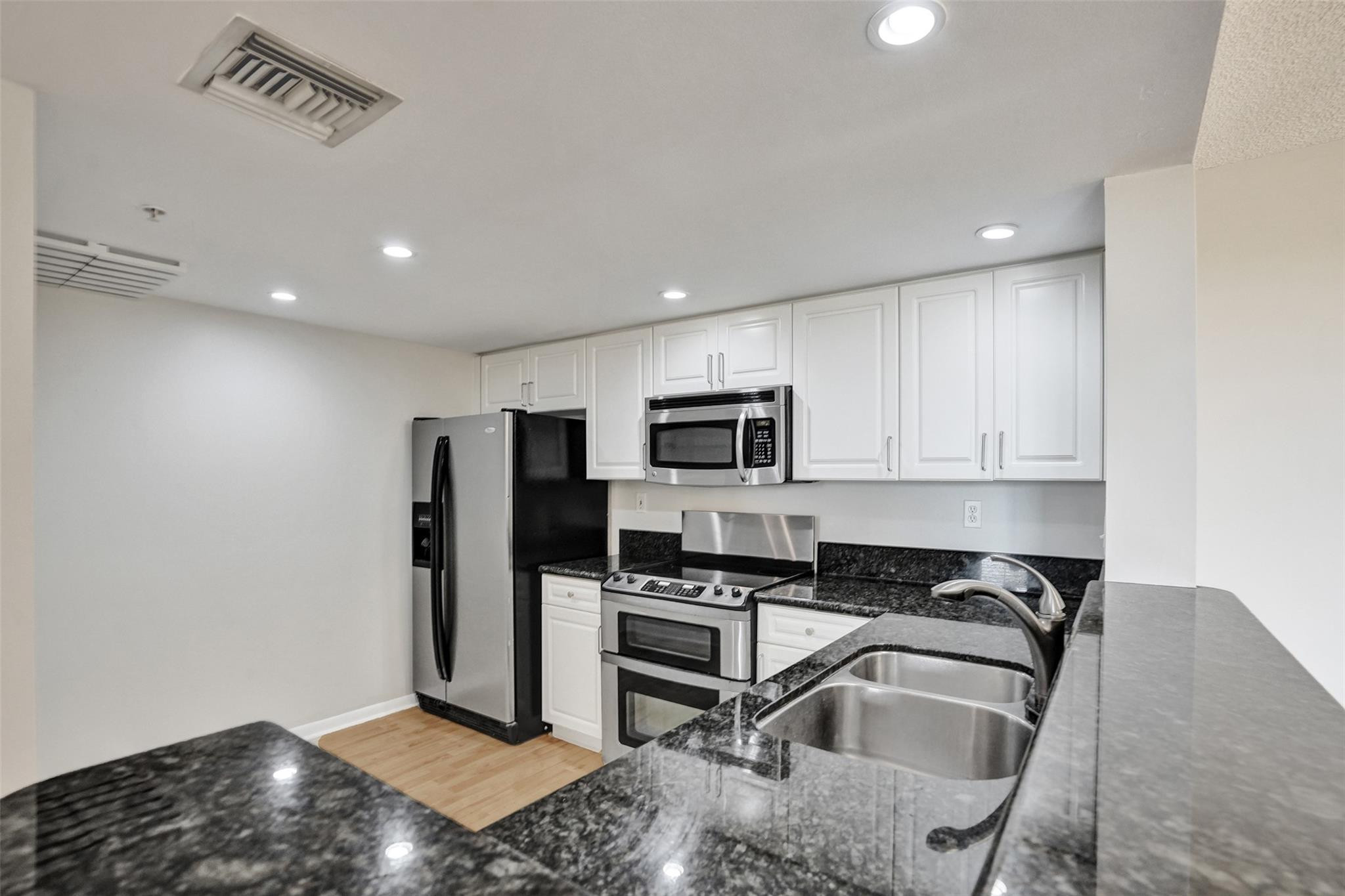 520 SE 5th Avenue 1608