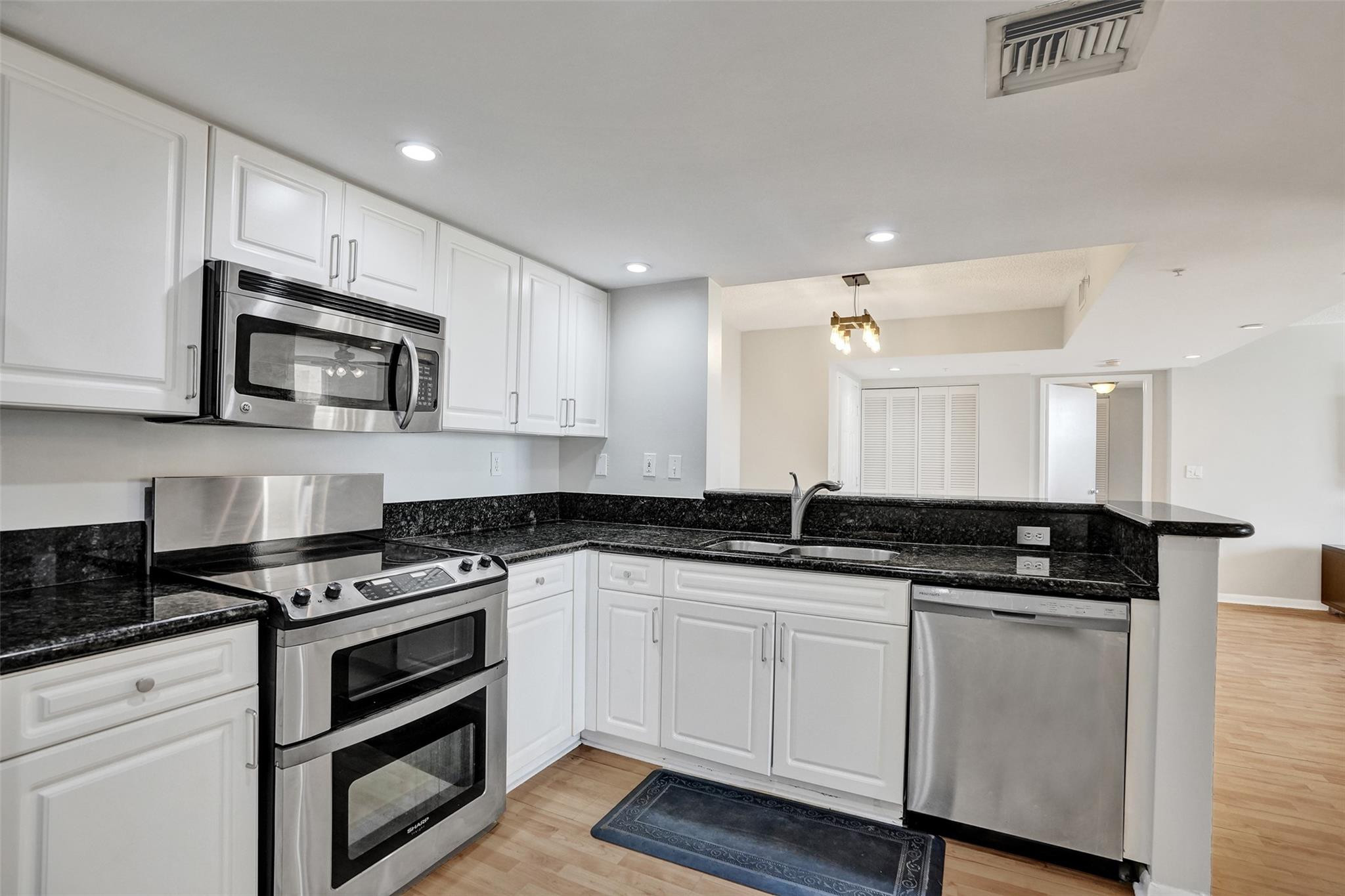 520 SE 5th Avenue 1608