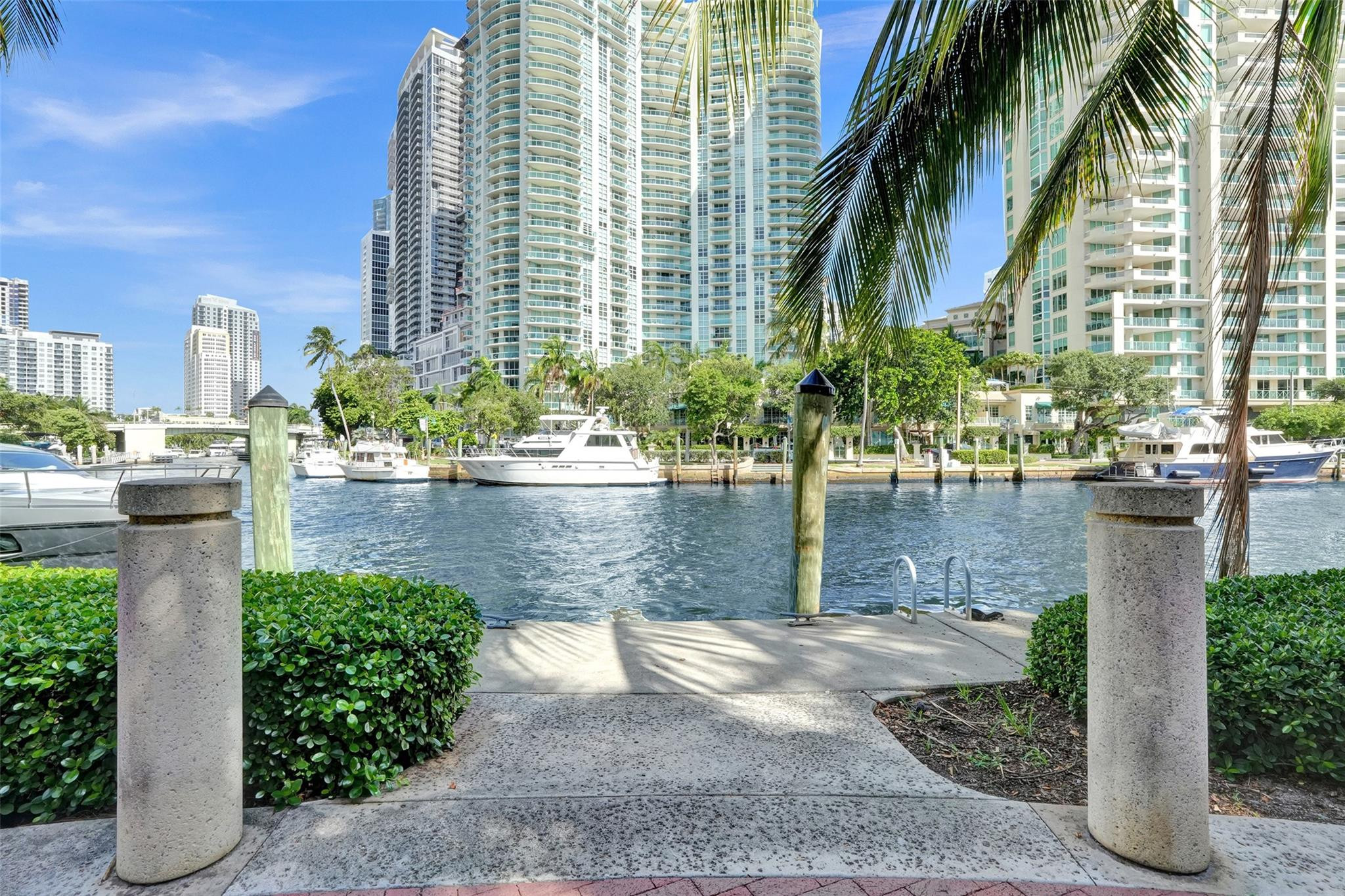 520 SE 5th Avenue 1608
