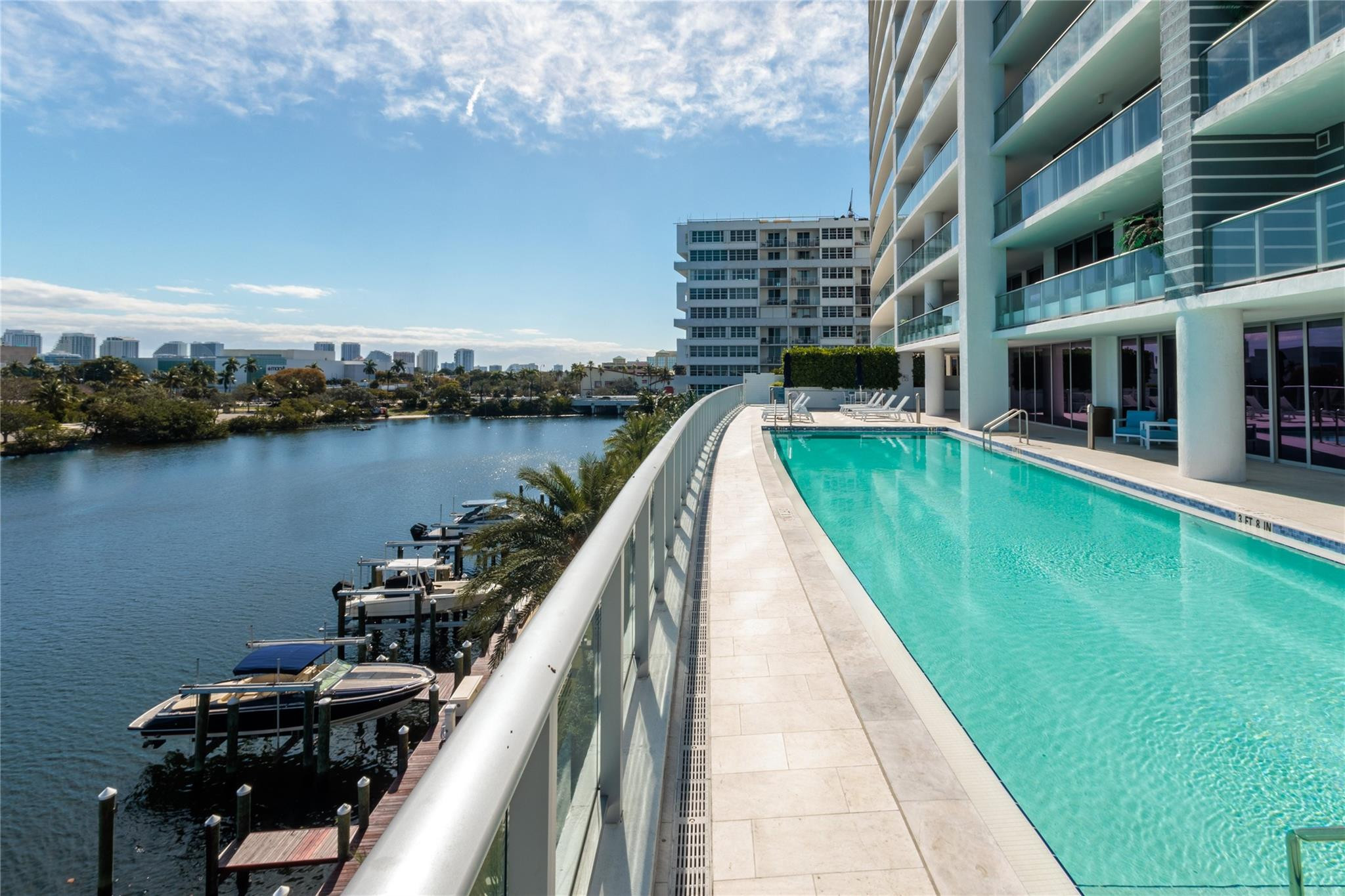 1180 N Federal Highway PH-1606