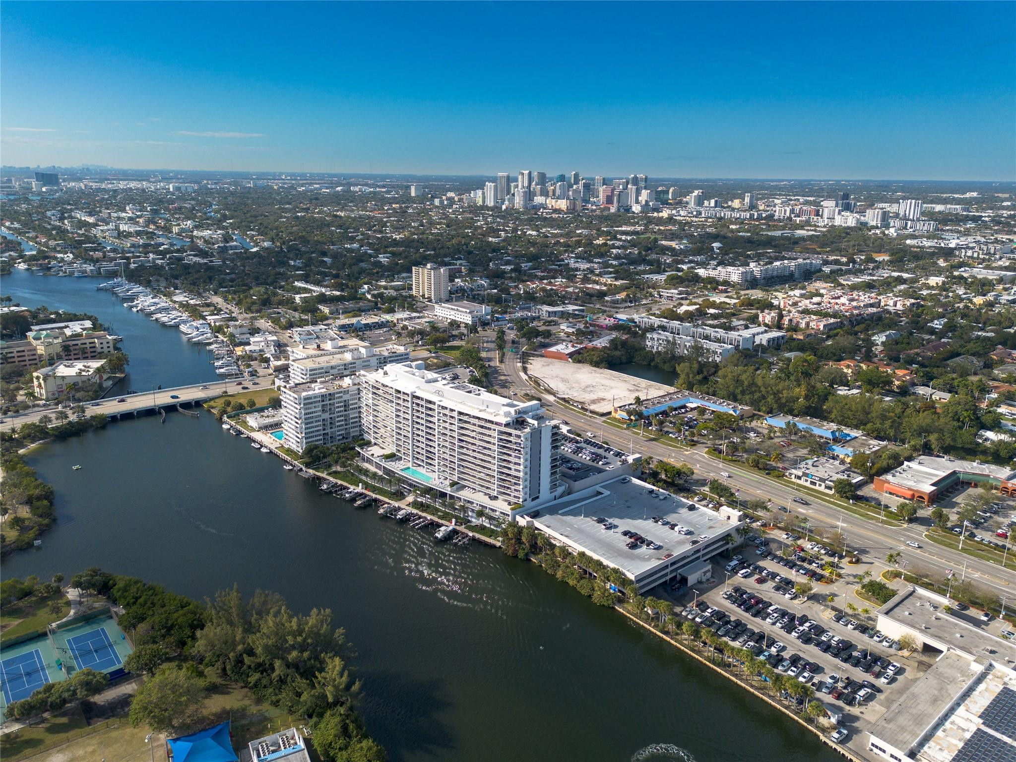 1180 N Federal Highway PH-1606