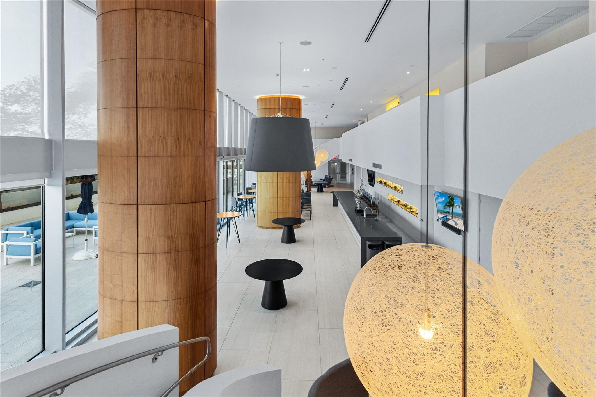 1180 N Federal Highway PH-1606