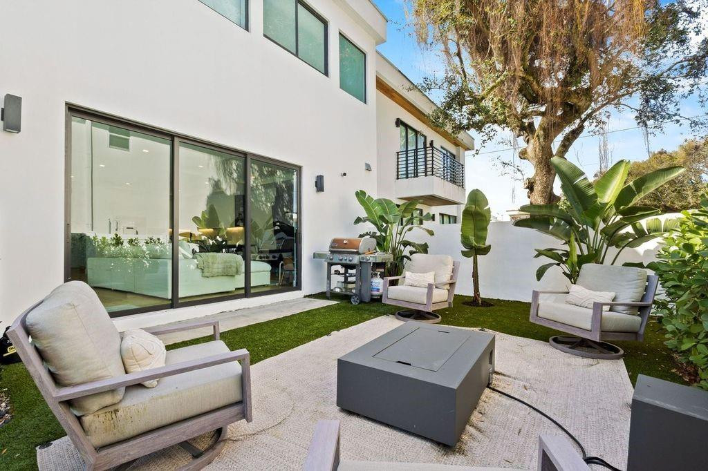 705 SW 8th Terrace