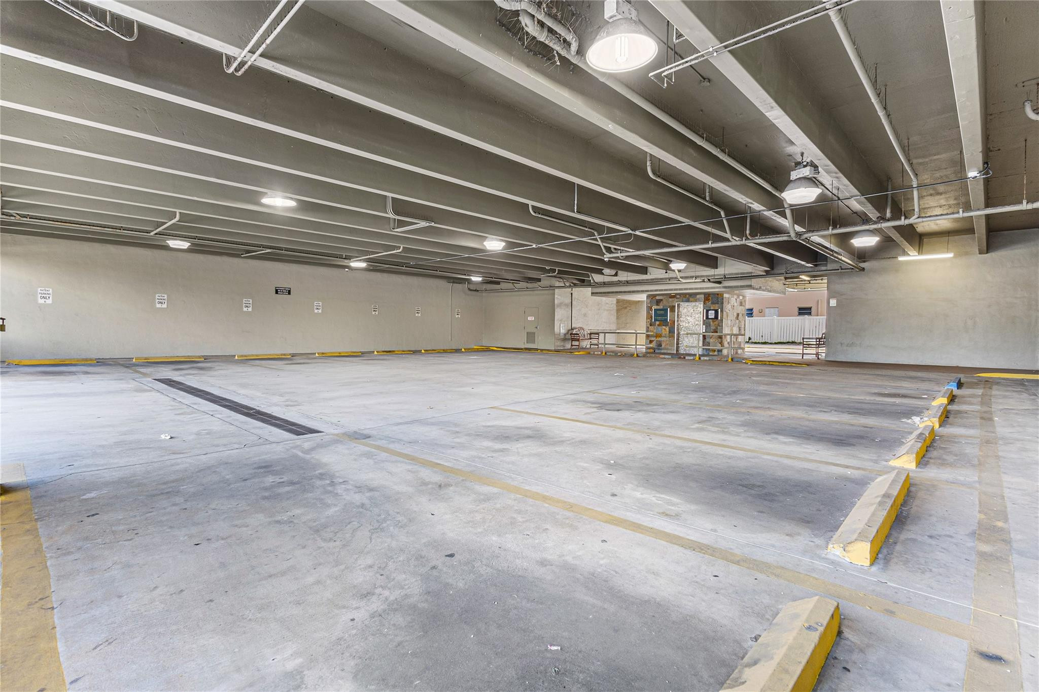 2466 E Commercial Boulevard 102-103