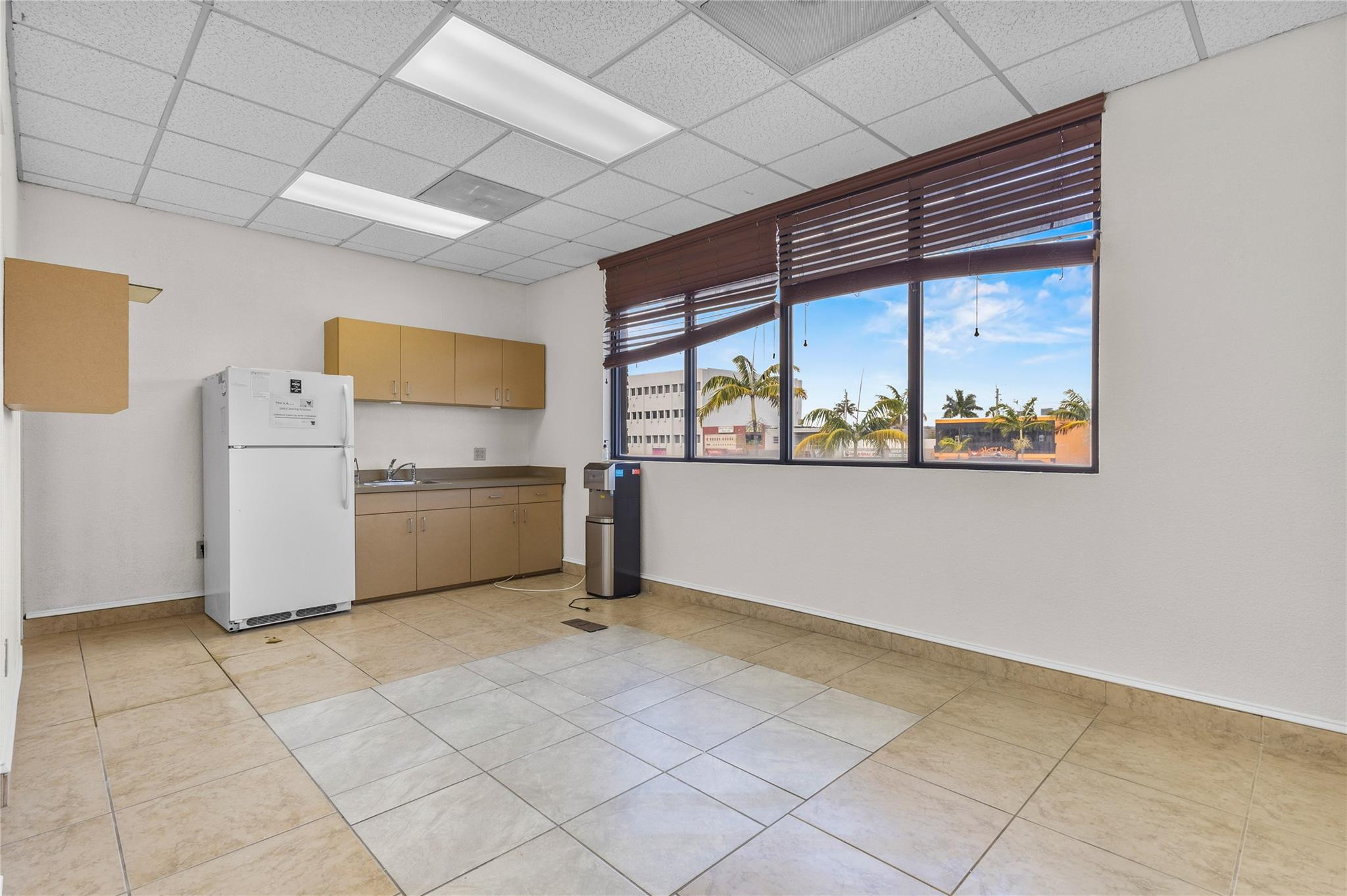 2466 E Commercial Boulevard 102-103