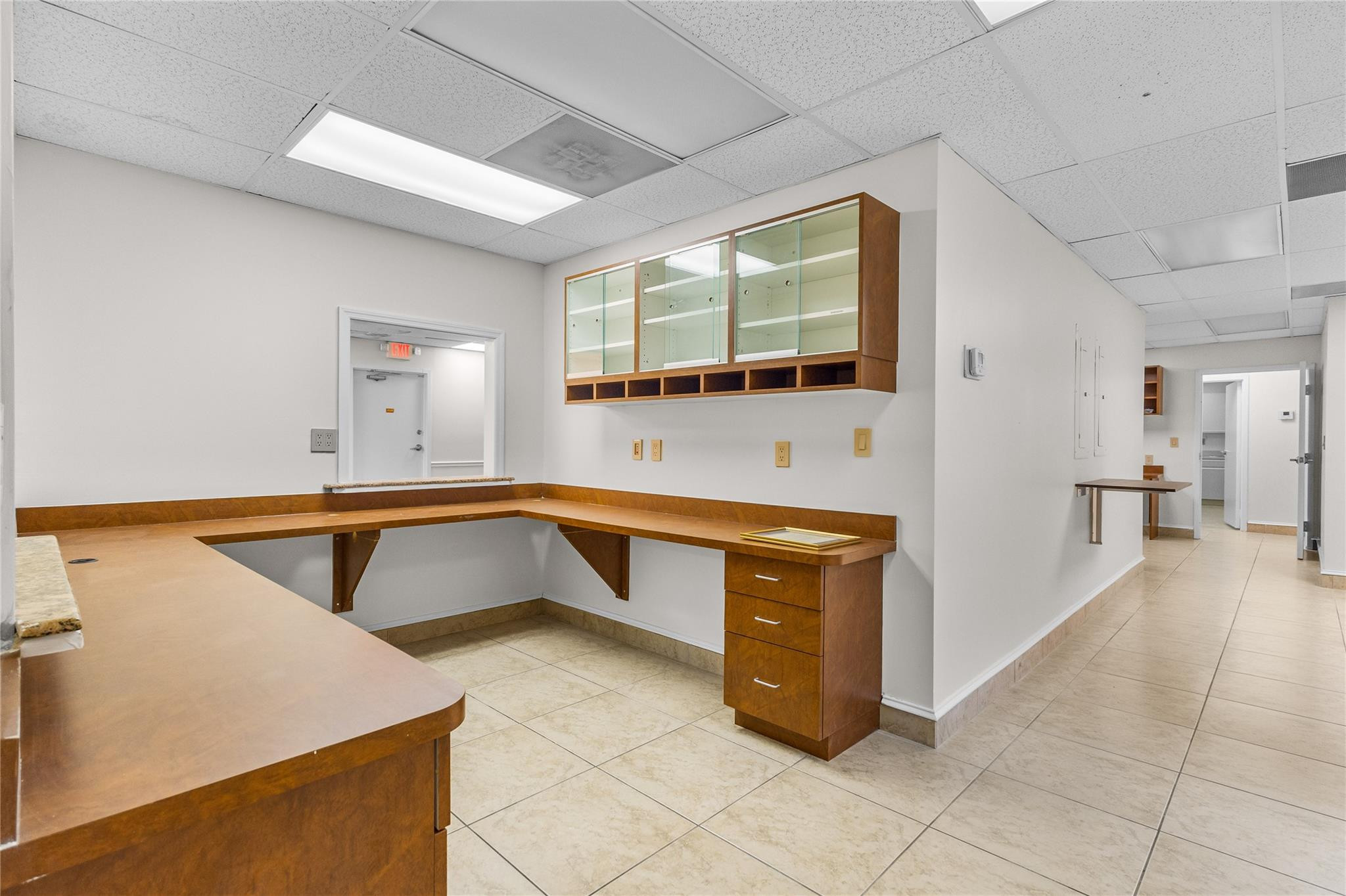 2466 E Commercial Boulevard 102-103